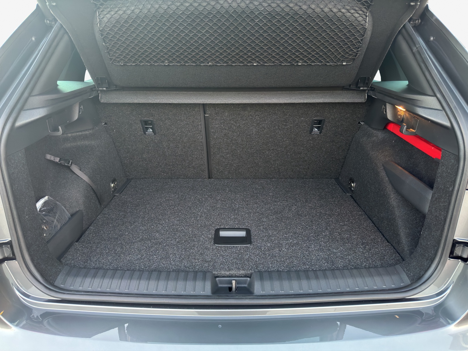 SKODA Kamiq 1.5 TSI Dynamic DSG-image-12