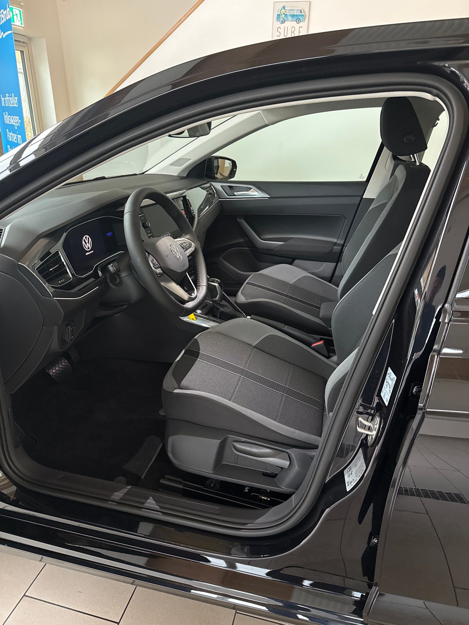 VW Polo 1.0 TSI DSG 115PS Style-image-3