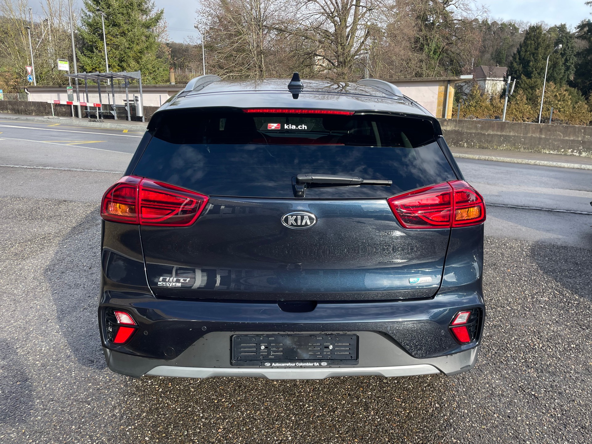 KIA Niro 1.6GDi Plug-in Hybrid DCT-image-3