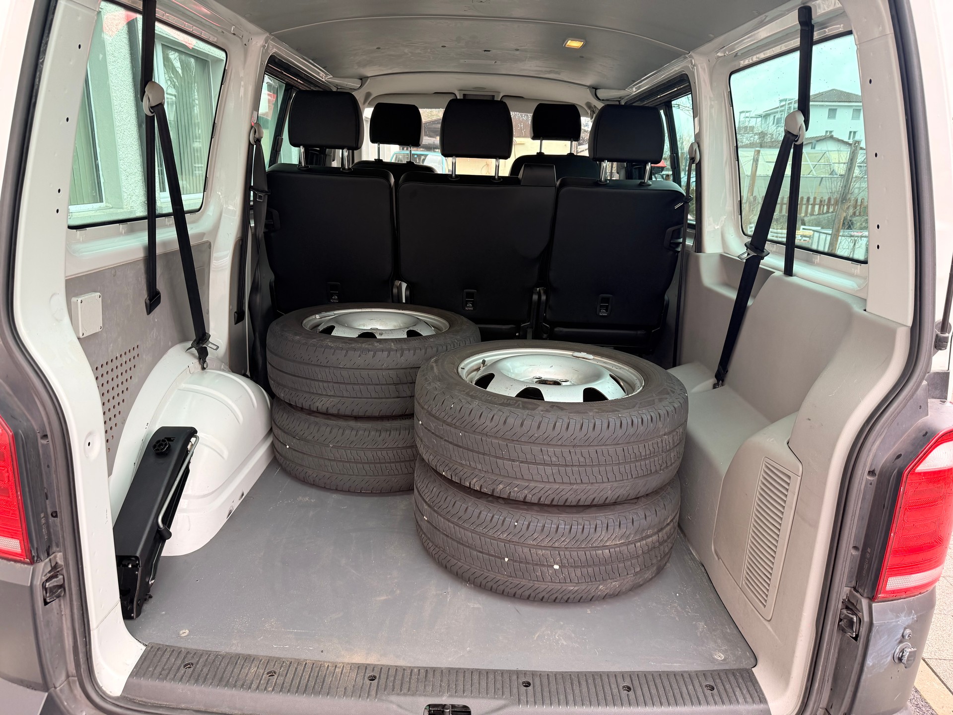 VW T6 2.0 TSI 4Motion DSG-image-6