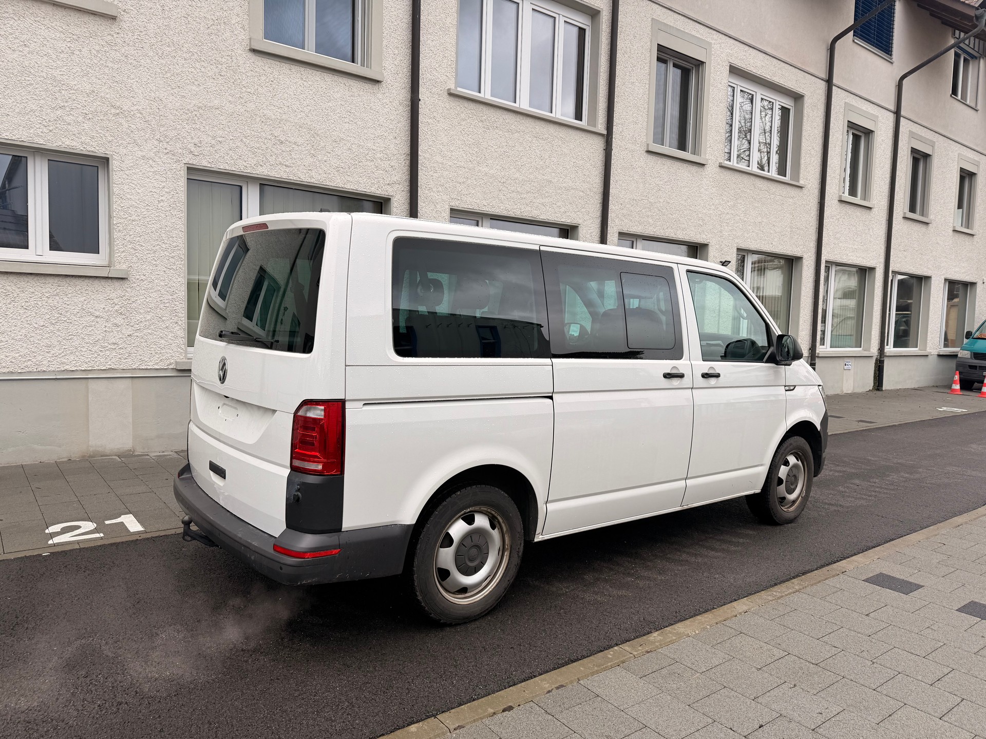 VW T6 2.0 TSI 4Motion DSG-image-4