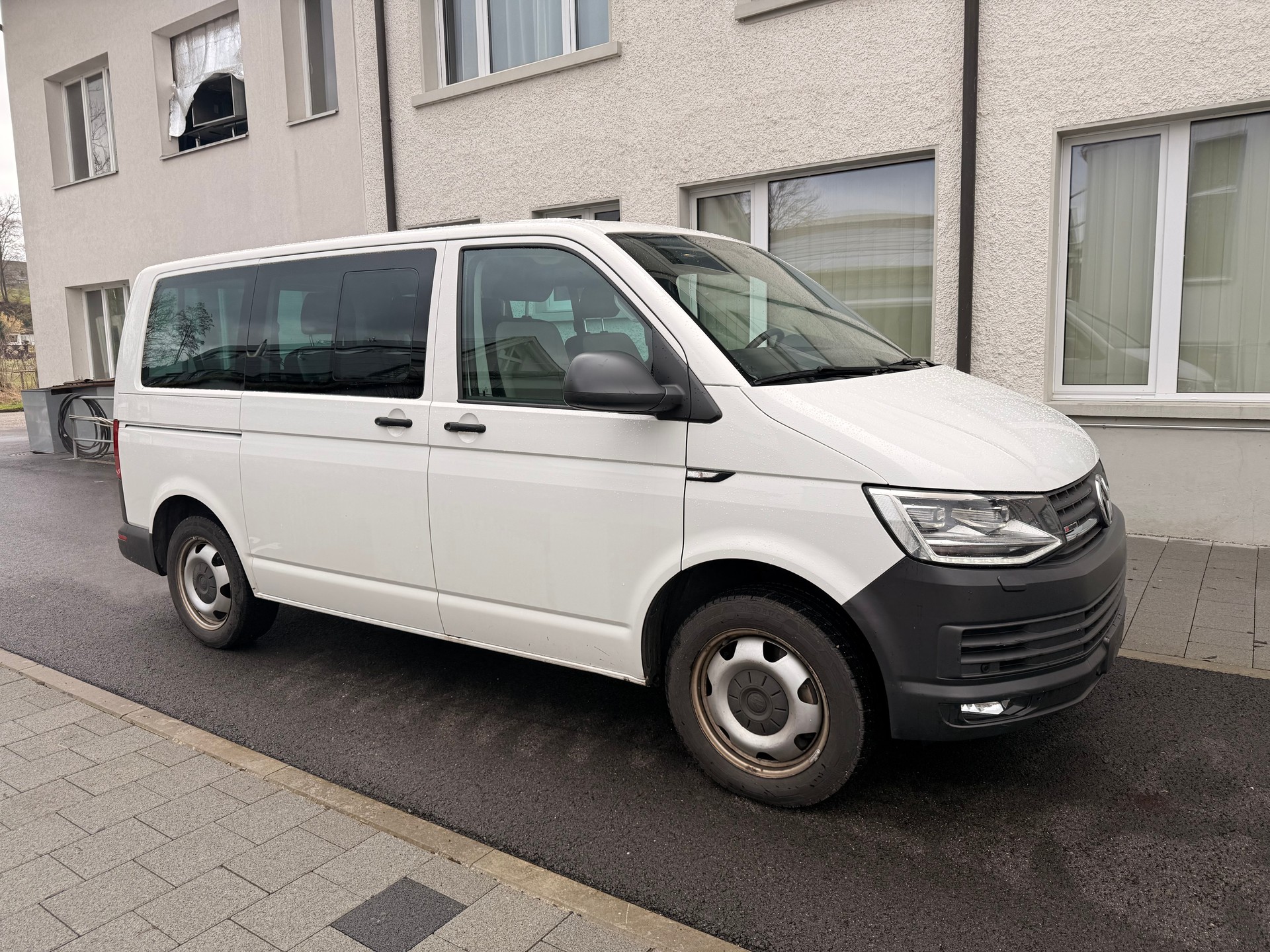 VW T6 2.0 TSI 4Motion DSG-image-2