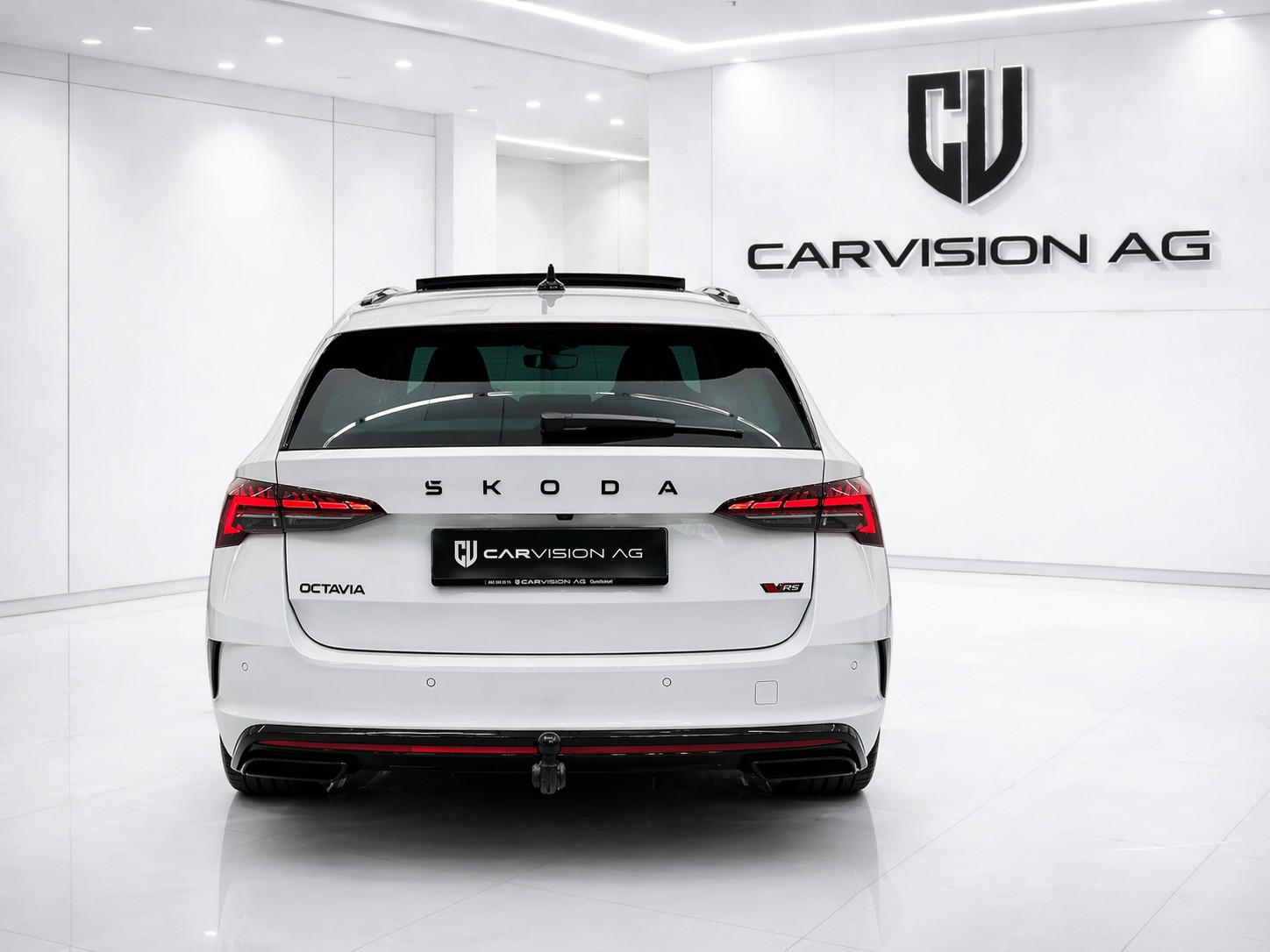 SKODA Octavia Combi 2.0 TSI DSG RS * Facelift * Panorama-Glasdach * Anhängerkupplung *-image-5