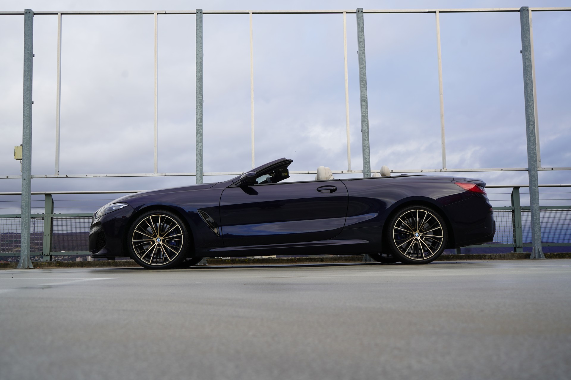 BMW M850i xDRIVE STEPTRONIC INDIVIDUAL l 530 PS-showroom-element-1