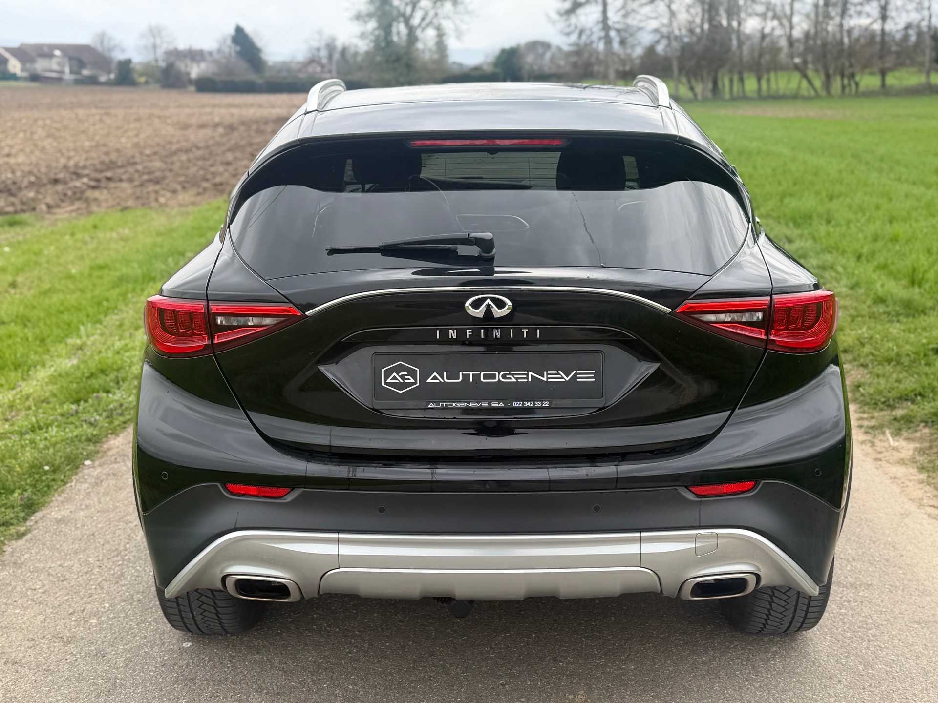 INFINITI QX30 2.2d Luxe Tech DCT AWD-image-5