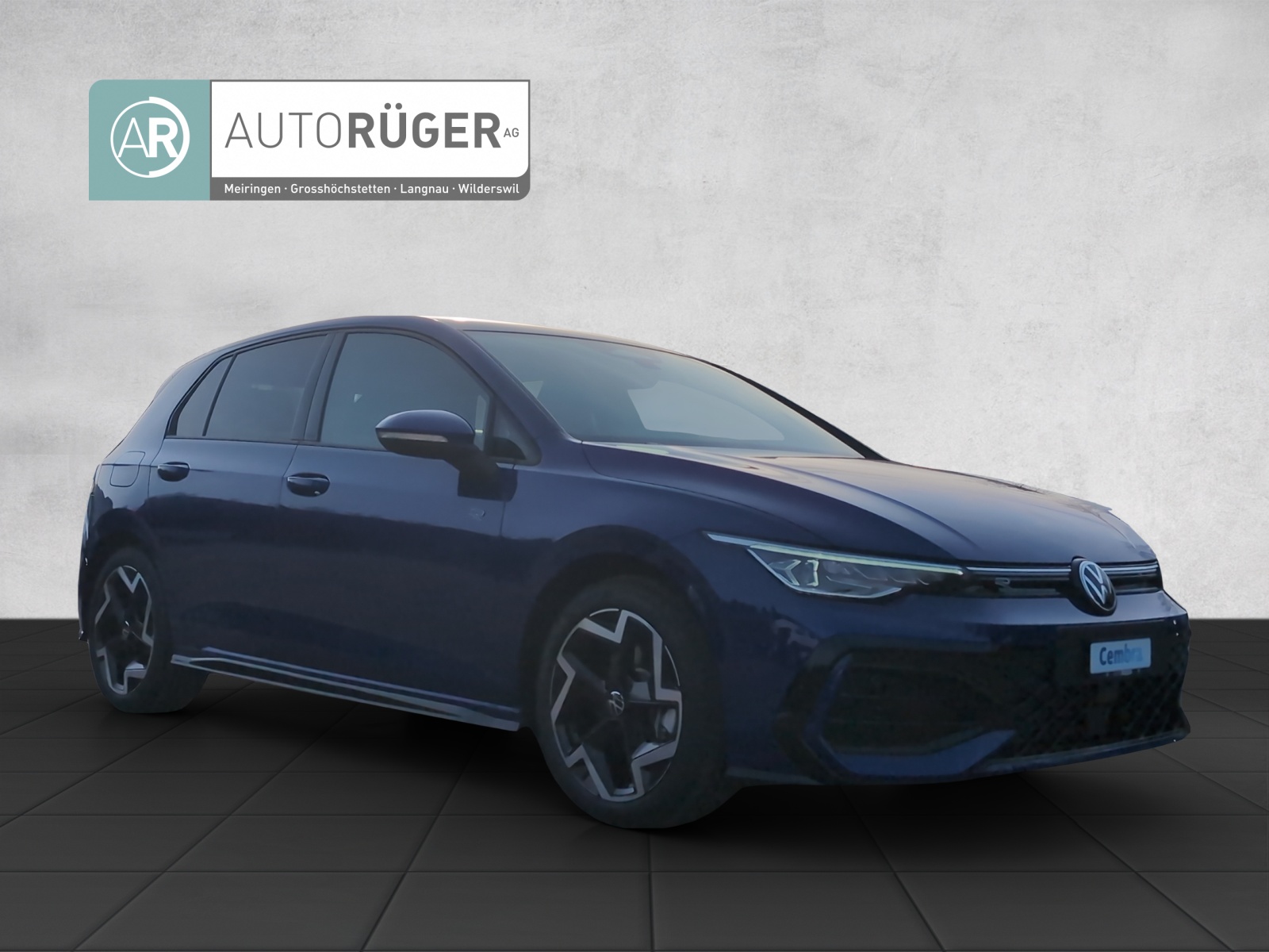VW Golf R-Line 4 Motion-image-7
