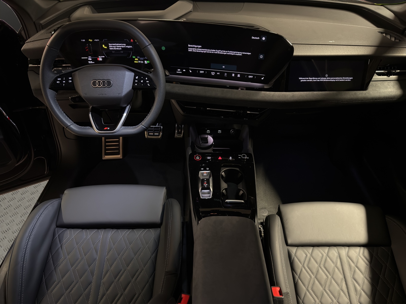 AUDI SQ6 Sportback e-tron quattro-image-11