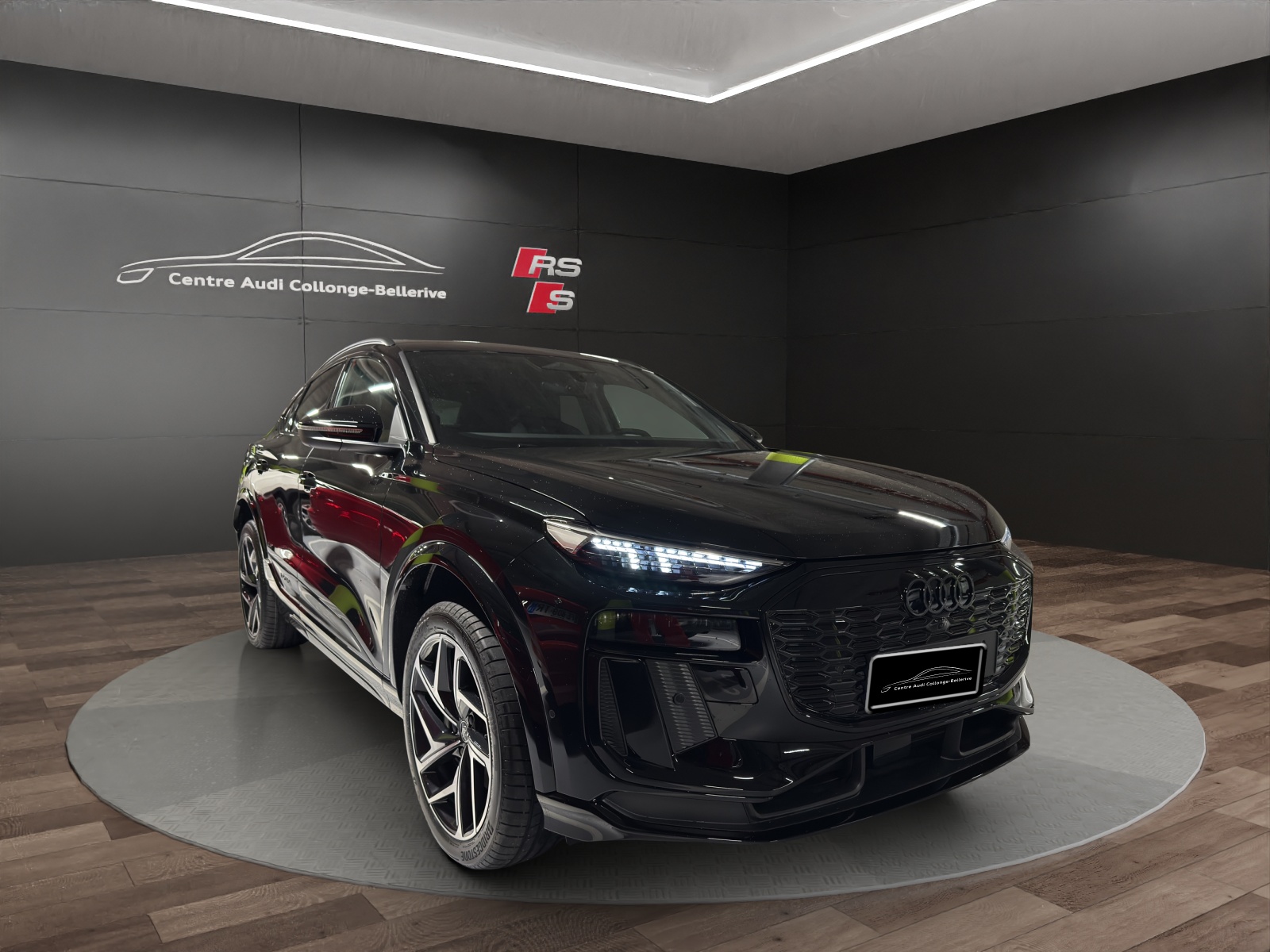 AUDI SQ6 Sportback e-tron quattro-image-6