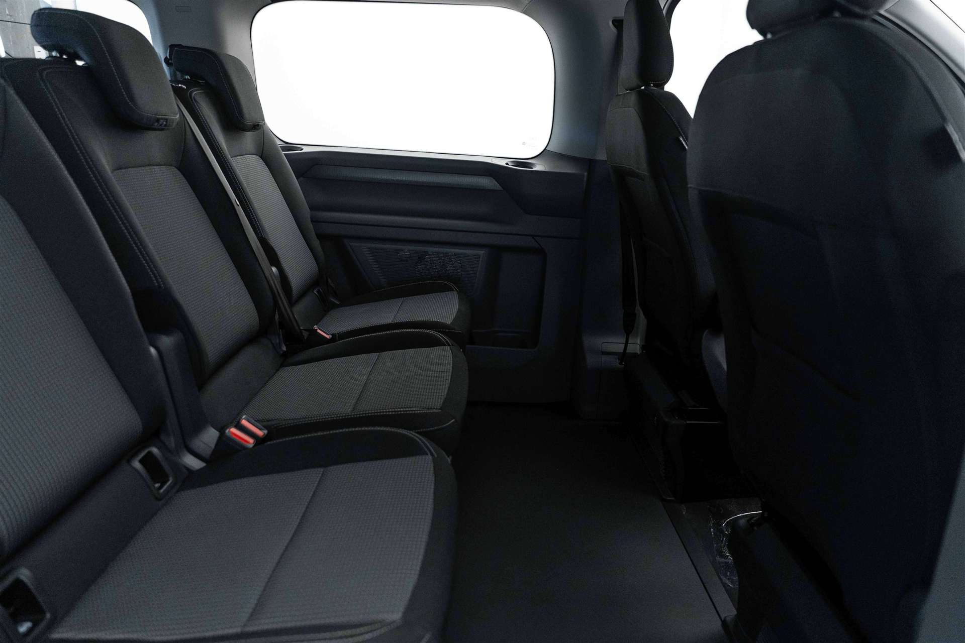 VW Caravelle 2.0 TDi 8-Plätzer HIT-Preis-image-11
