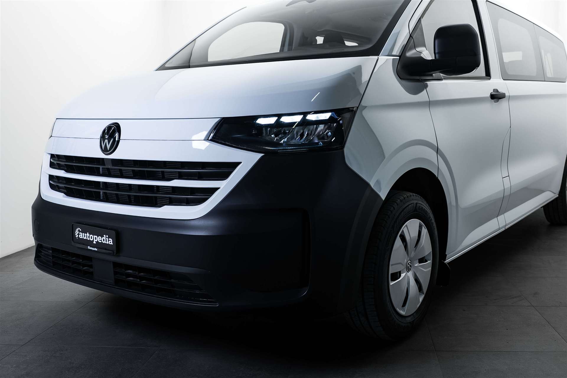 VW Caravelle 2.0 TDi 8-Plätzer HIT-Preis-image-1