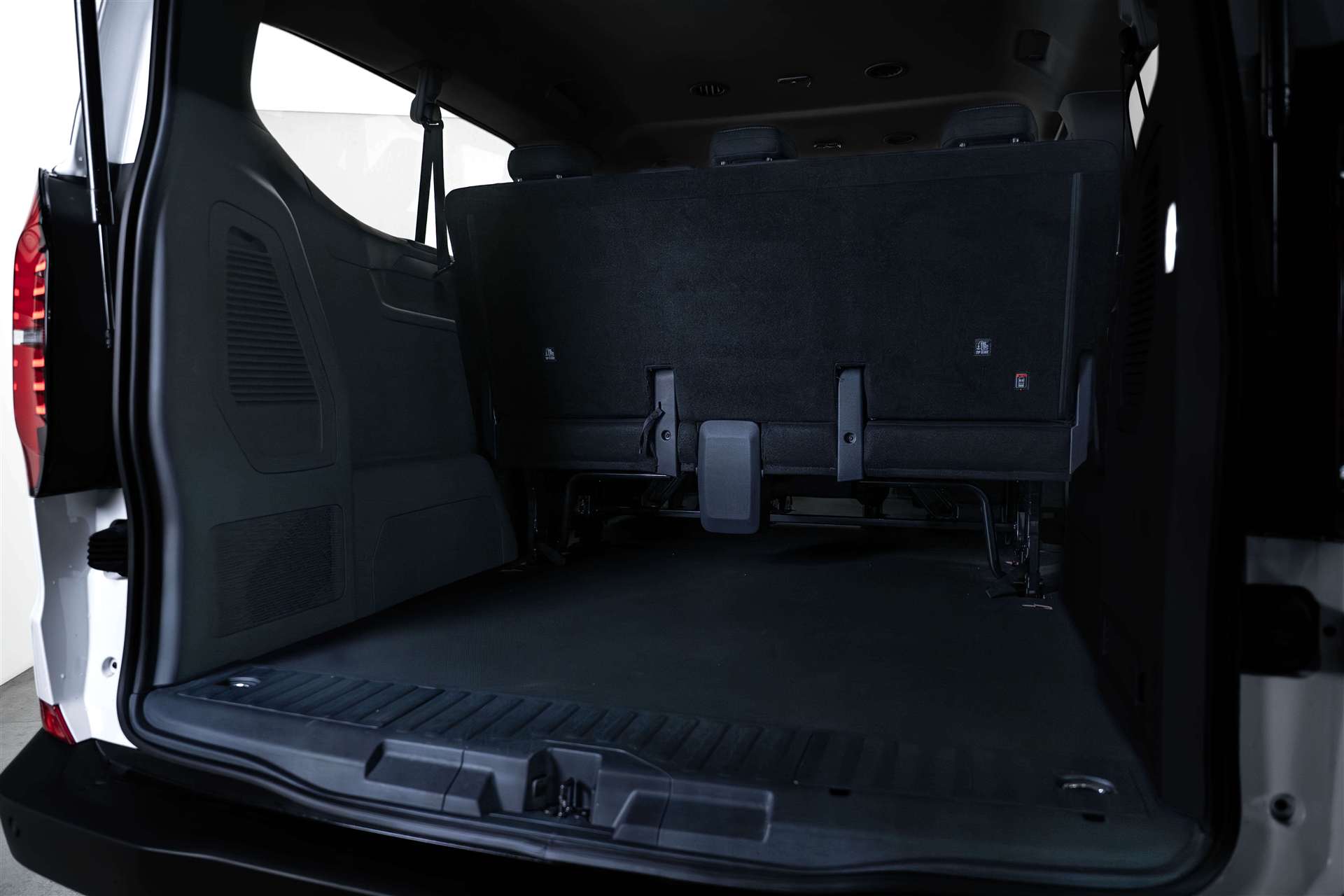 VW Caravelle 2.0 TDi 8-Plätzer HIT-Preis-image-3