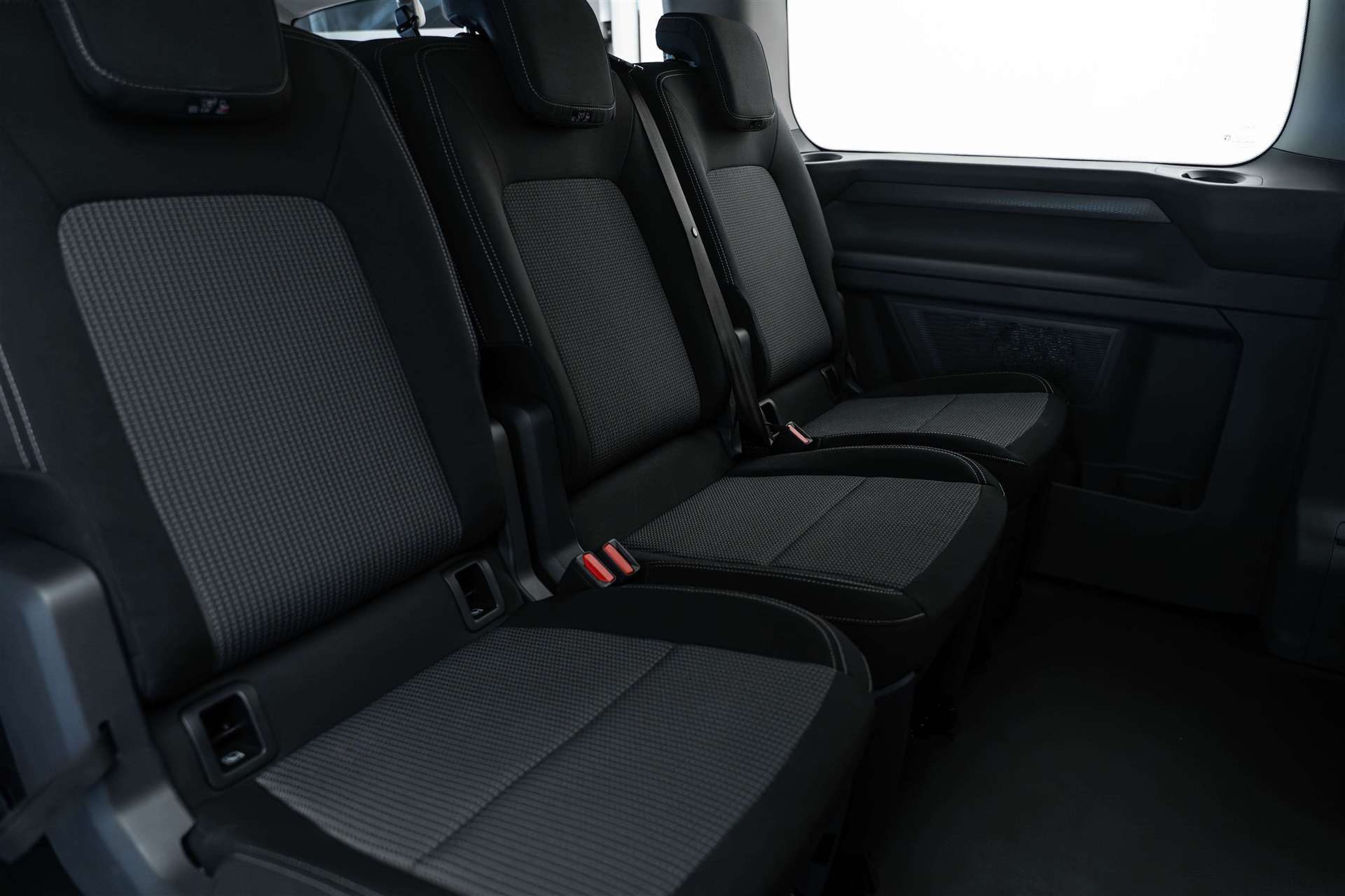VW Caravelle 2.0 TDi 8-Plätzer HIT-Preis-image-12