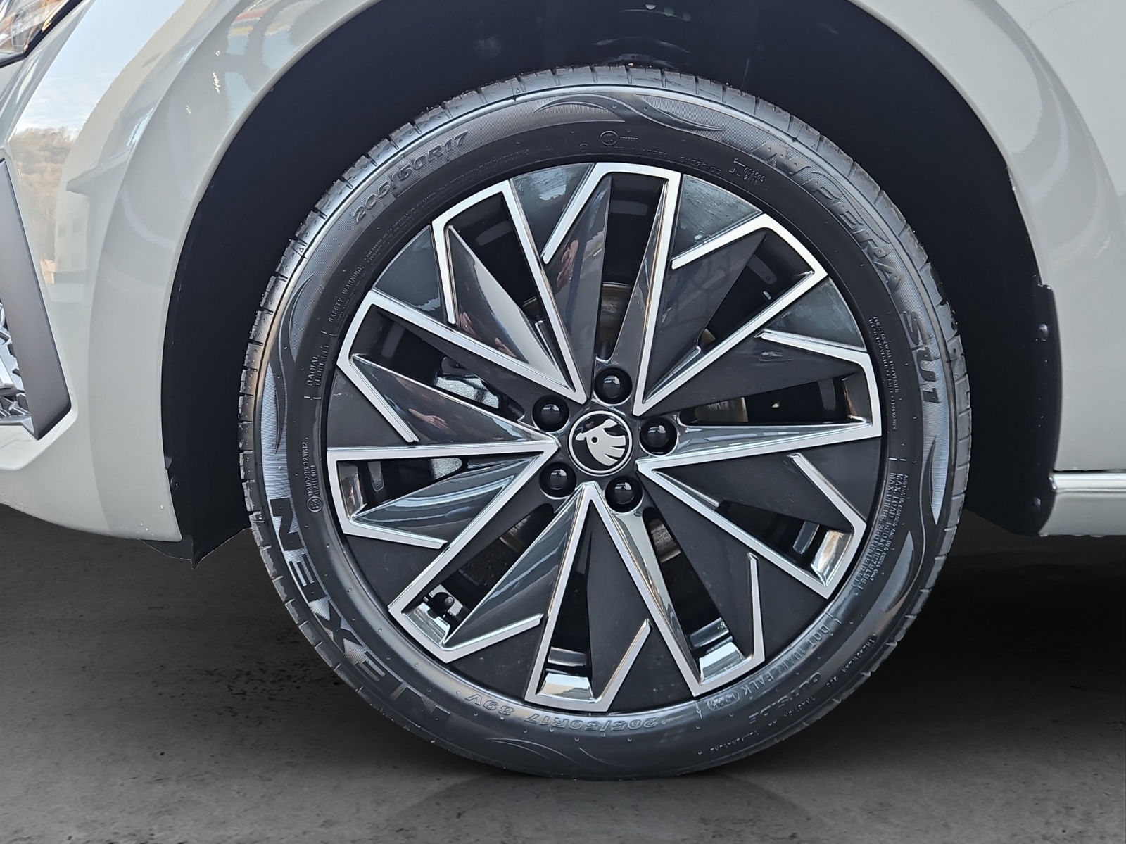 SKODA Skoda Scala Dynamic TSI DSG-image-5