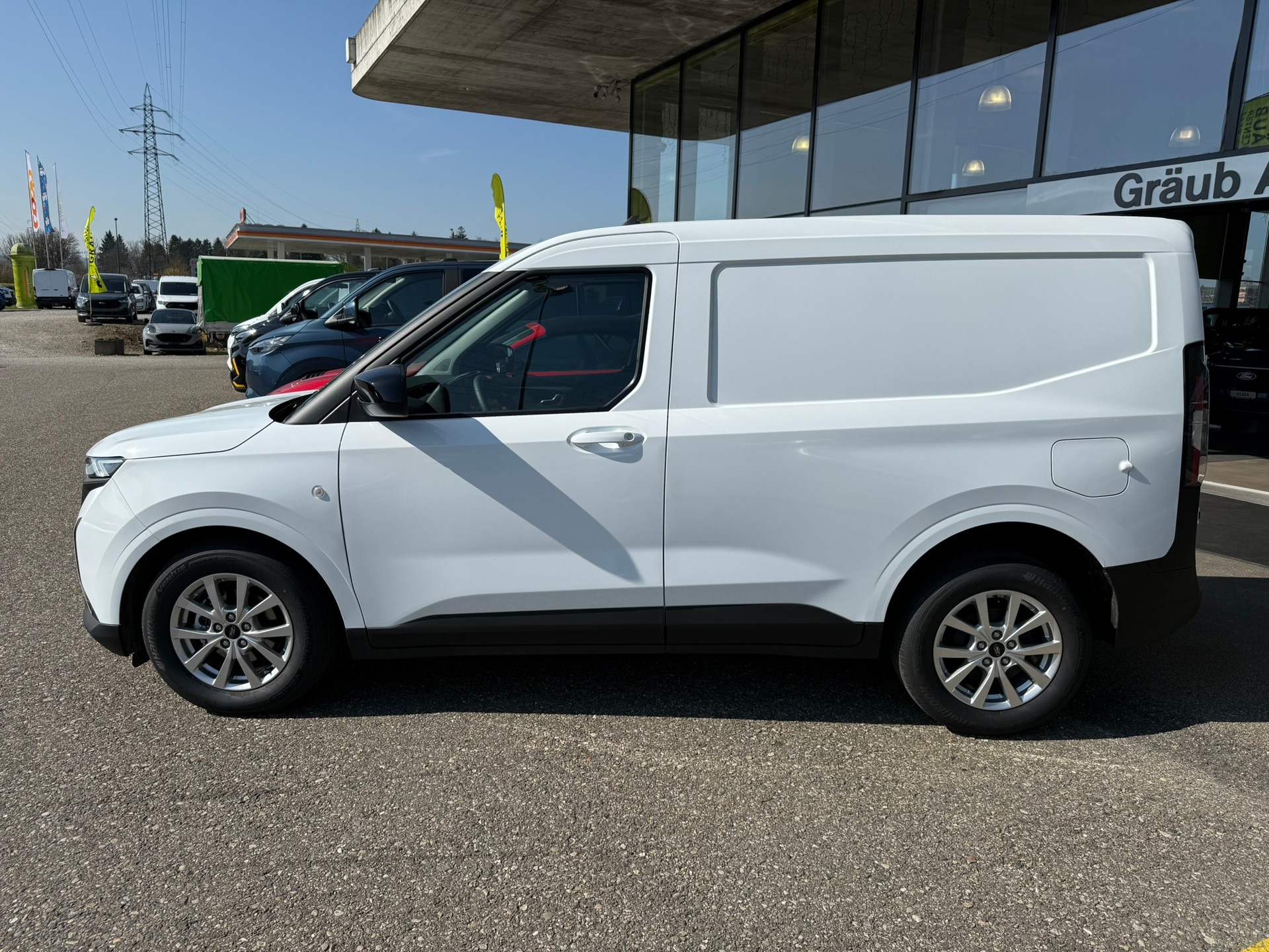 FORD Transit Courier Van 1.0 EcoBoost Limited Automat-image-3