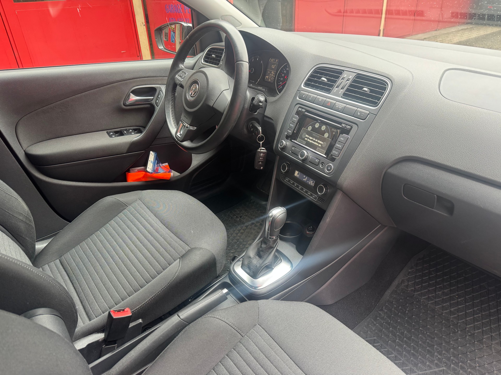 VW Polo 1.2 TSI Team DSG-image-6