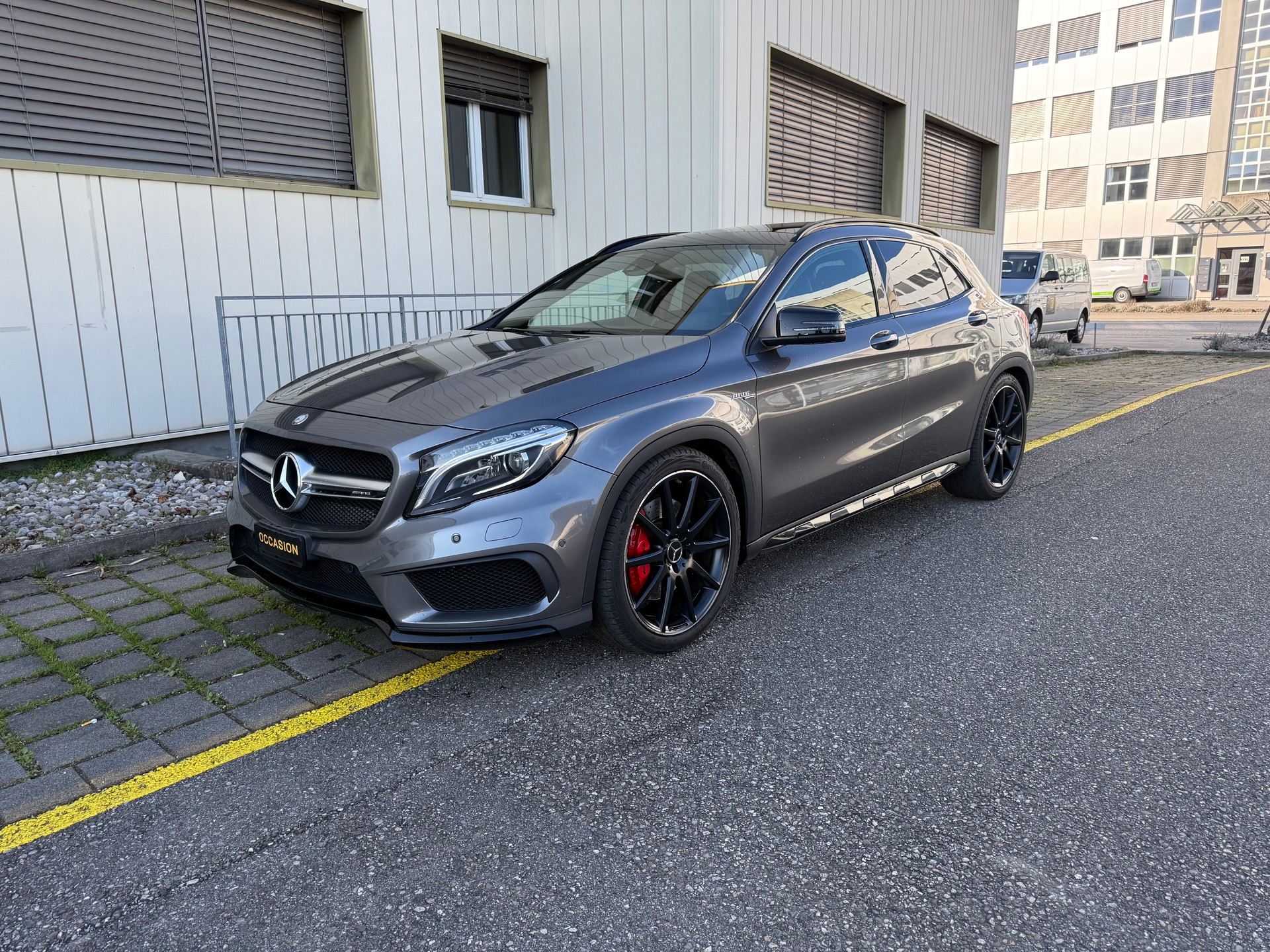 MERCEDES-BENZ GLA 45 AMG 4Matic 7G-DCT-image-0