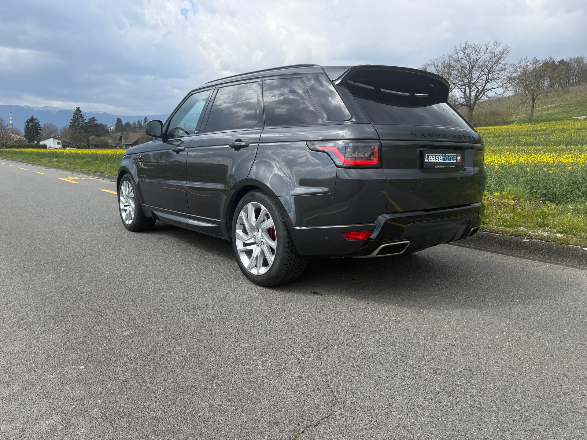 LAND ROVER Range Rover Sport P400e 2.0 I4 PHEV HSE Dynamic Aut.-image-3