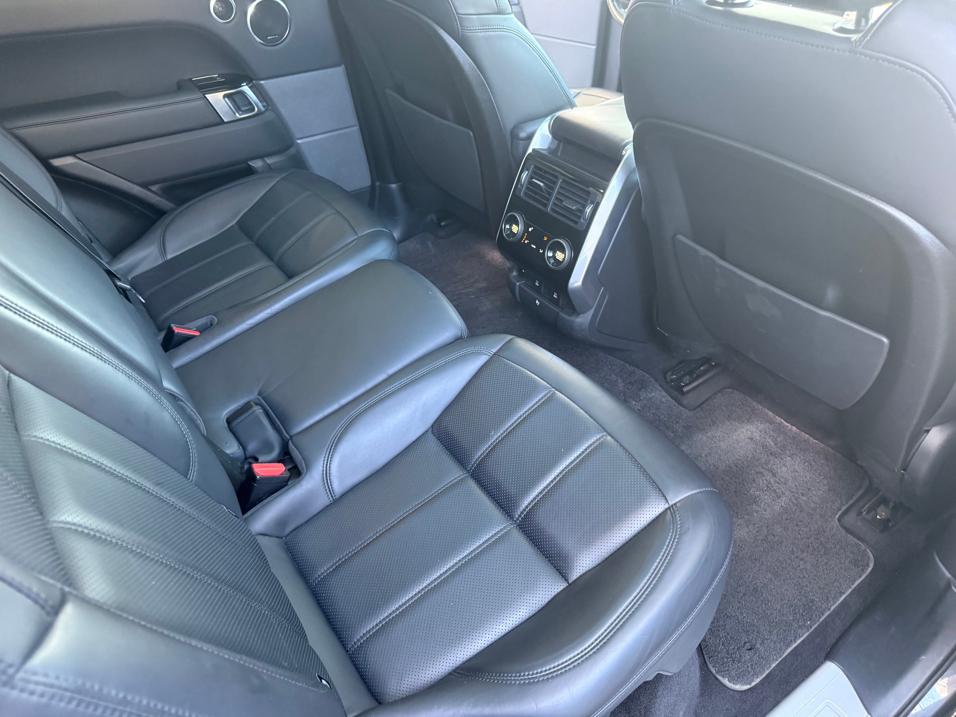 LAND ROVER Range Rover Sport P400e 2.0 I4 PHEV HSE Dynamic Aut.-image-8