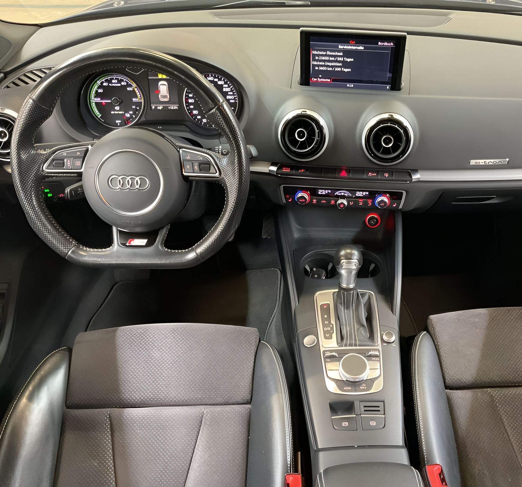 AUDI A3 Sportback 1.4 e-tron Ambition S-tronic-image-4