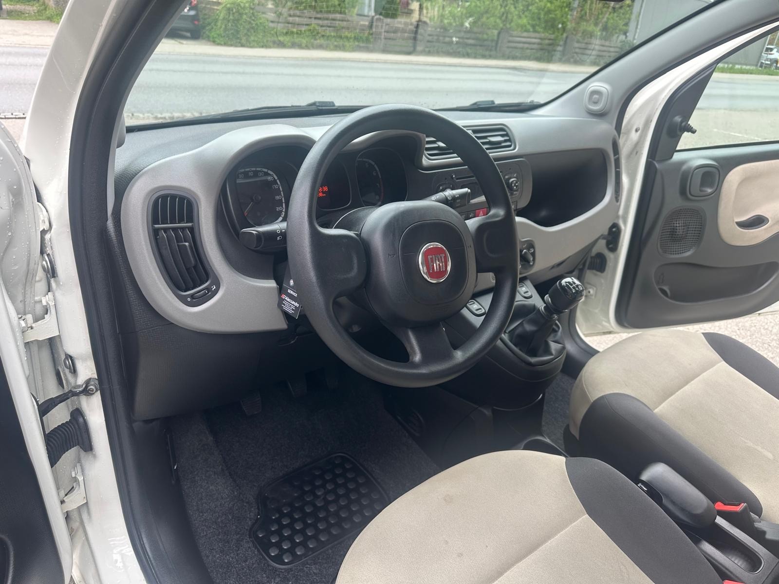 FIAT Panda 0.9 Twinair Turbo NP Lounge-image-9