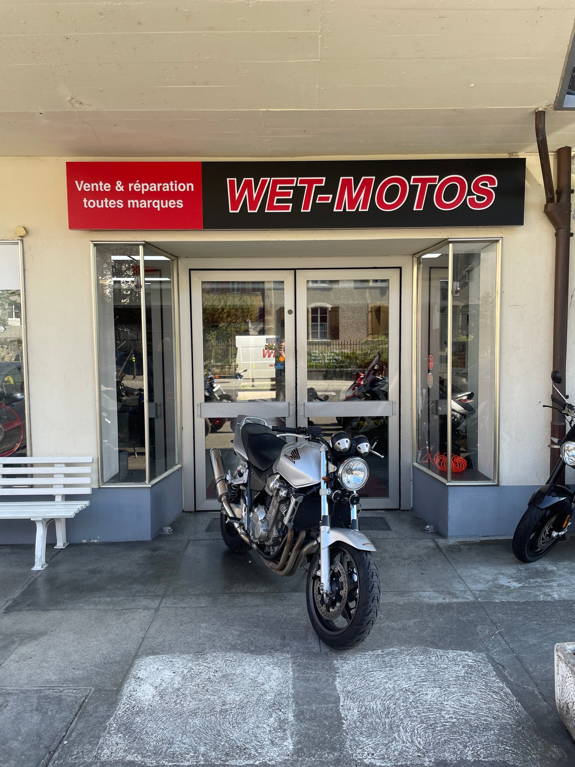HONDA CB 1300 F