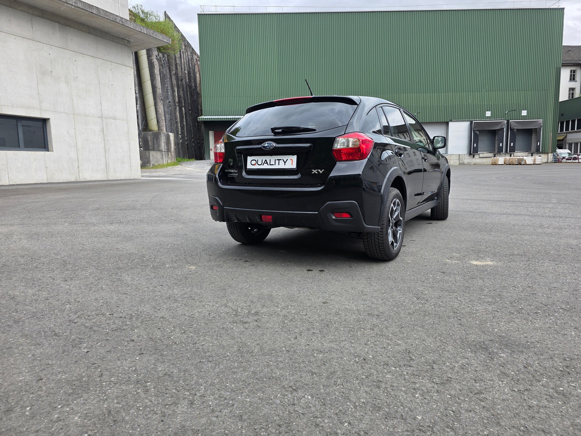 SUBARU XV 2.0 Swiss Three AWD CVT-image-19