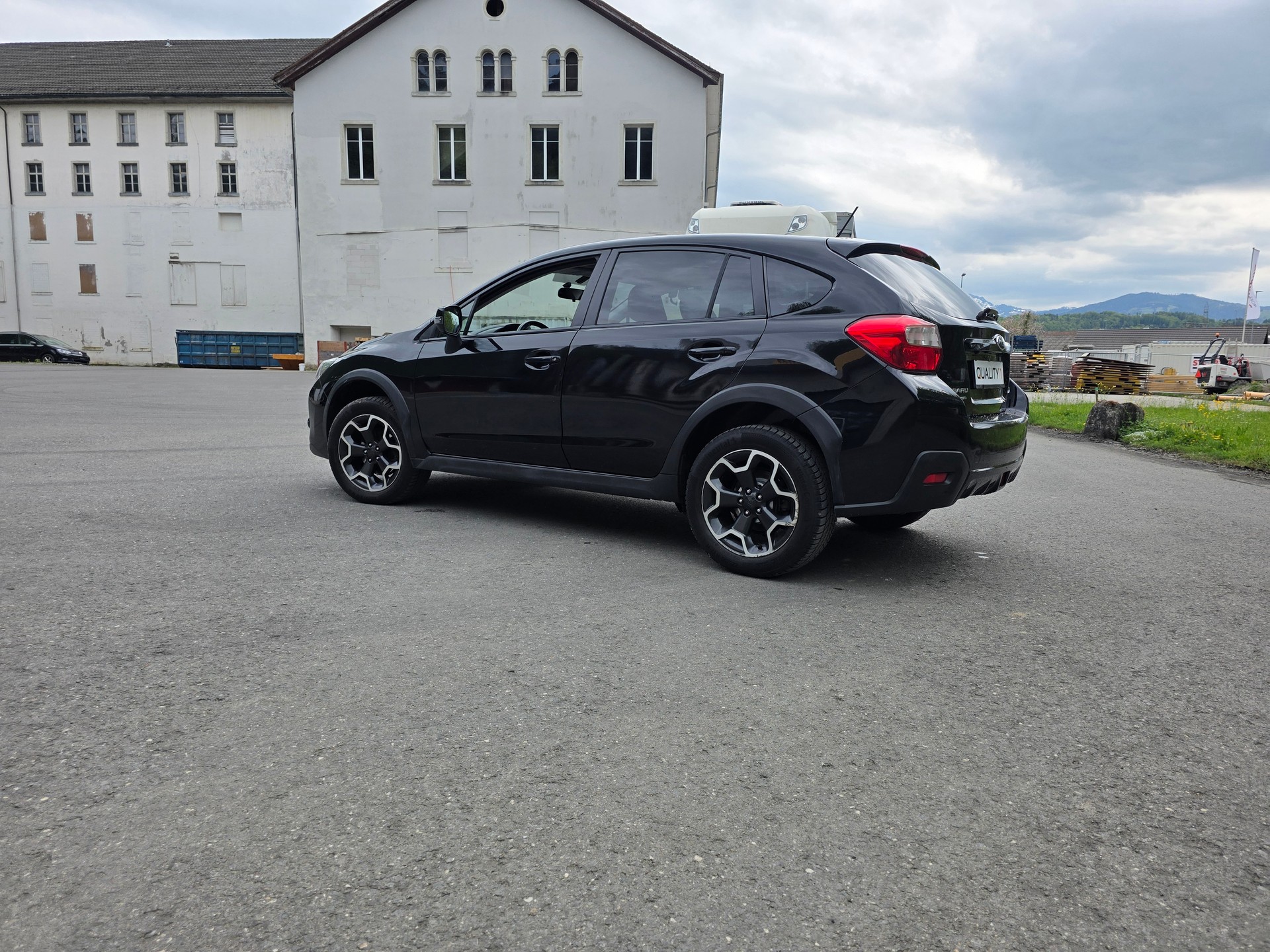 SUBARU XV 2.0 Swiss Three AWD CVT-image-15
