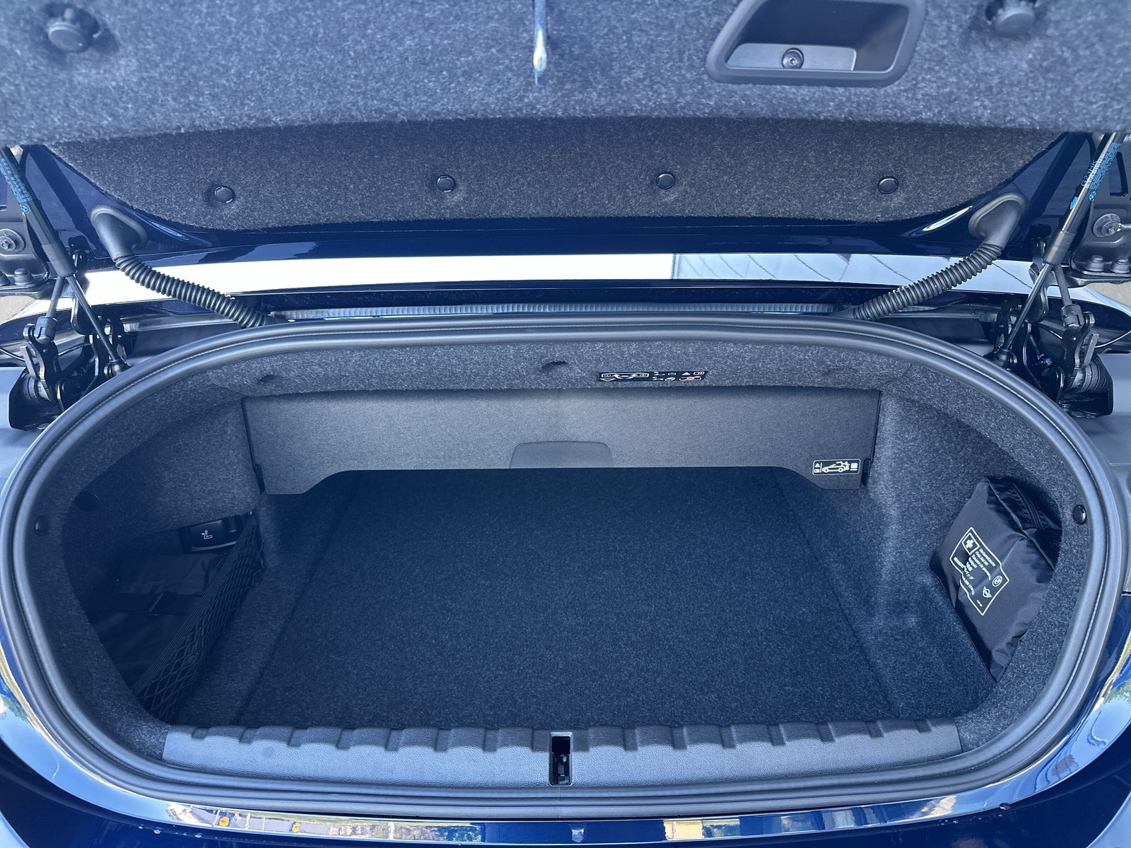 BMW M440i xDrive 48V Cabriolet M Sport Pro Steptronic ** Action de leasing à 1.9% **-image-9