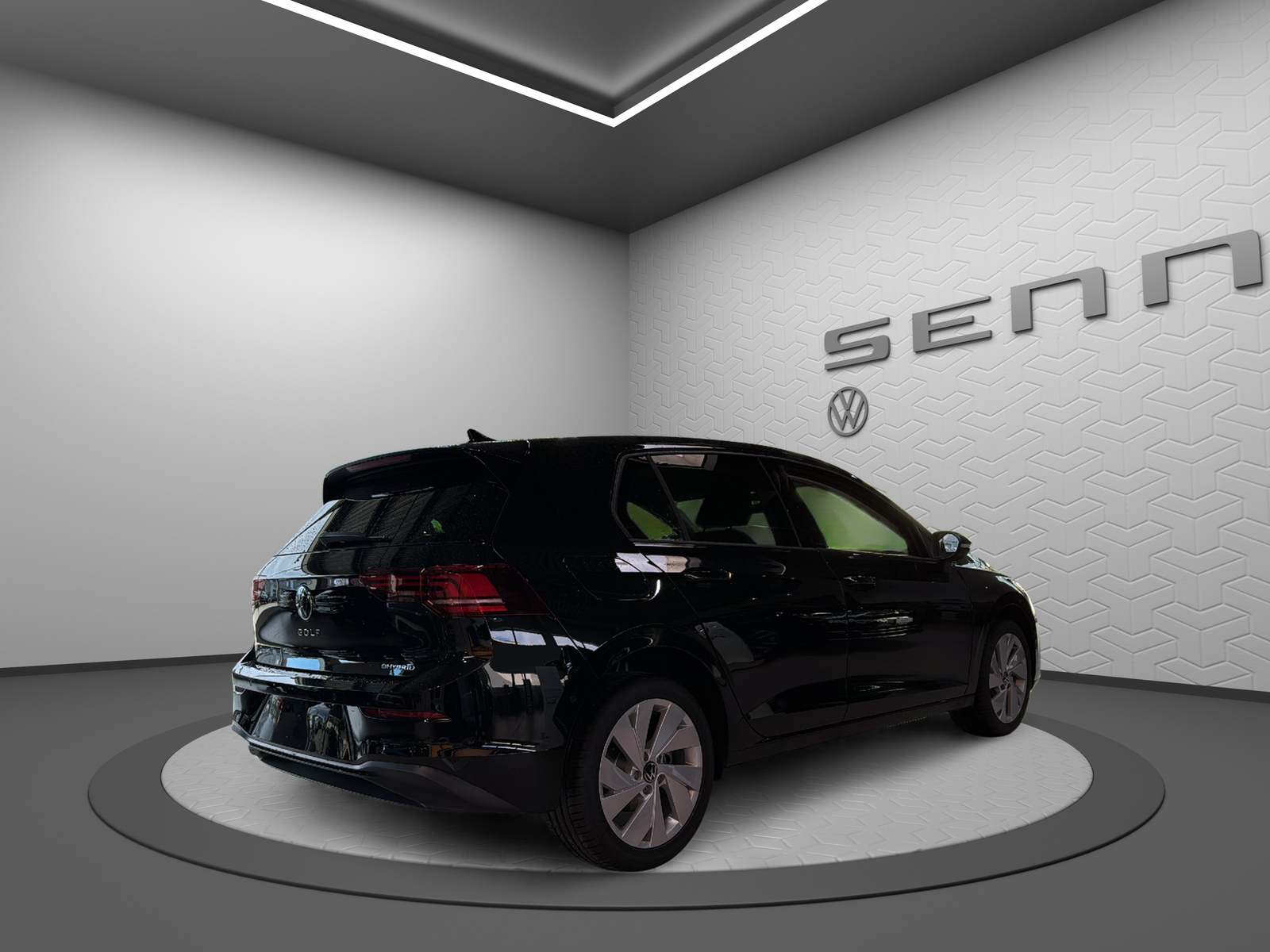 VW Golf 1.5 TSI PHEV Life-image-2