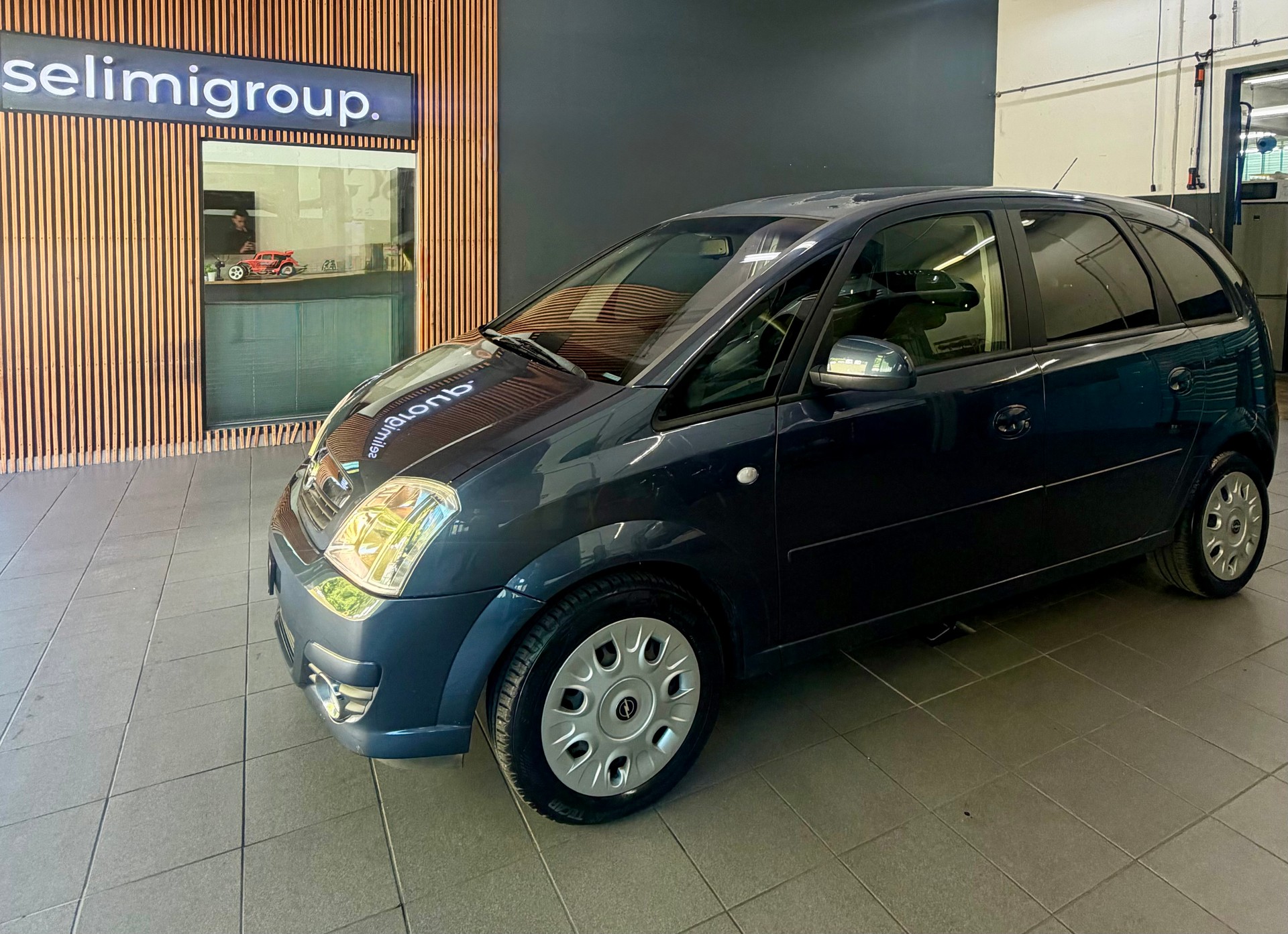 OPEL Meriva 1.8i 16V Enjoy-image-0