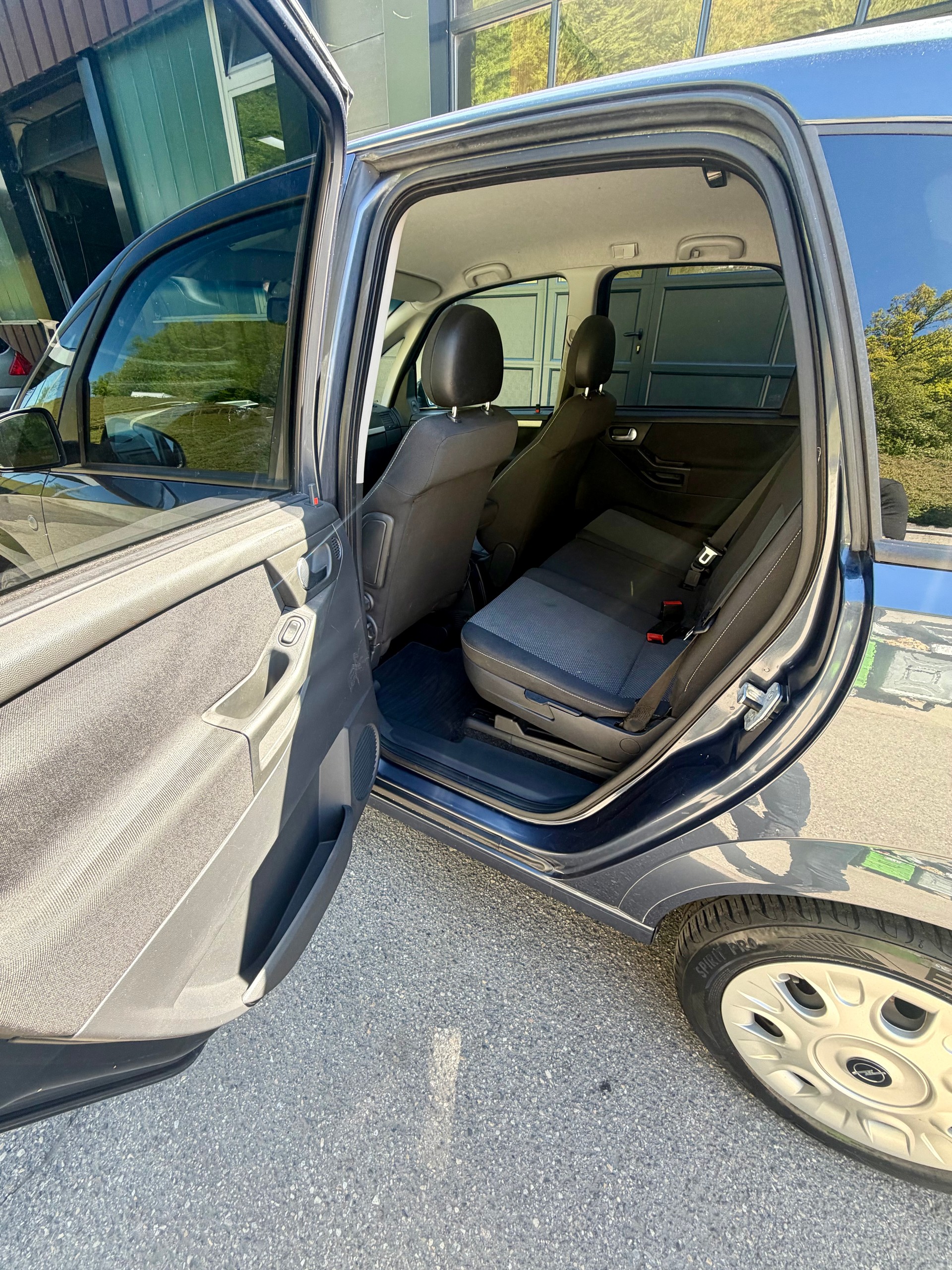 OPEL Meriva 1.8i 16V Enjoy-image-6