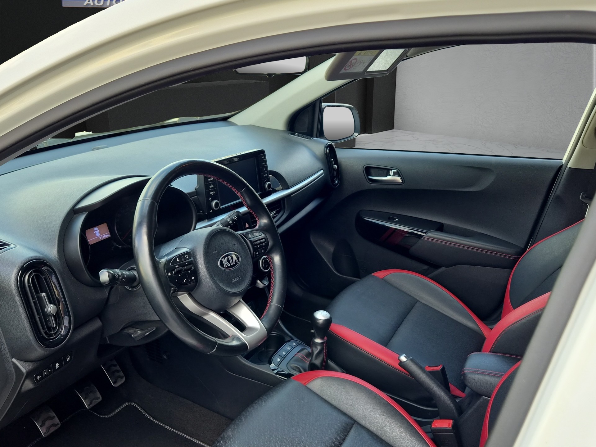 KIA Picanto 1.2 CVVT GT-Line-image-12