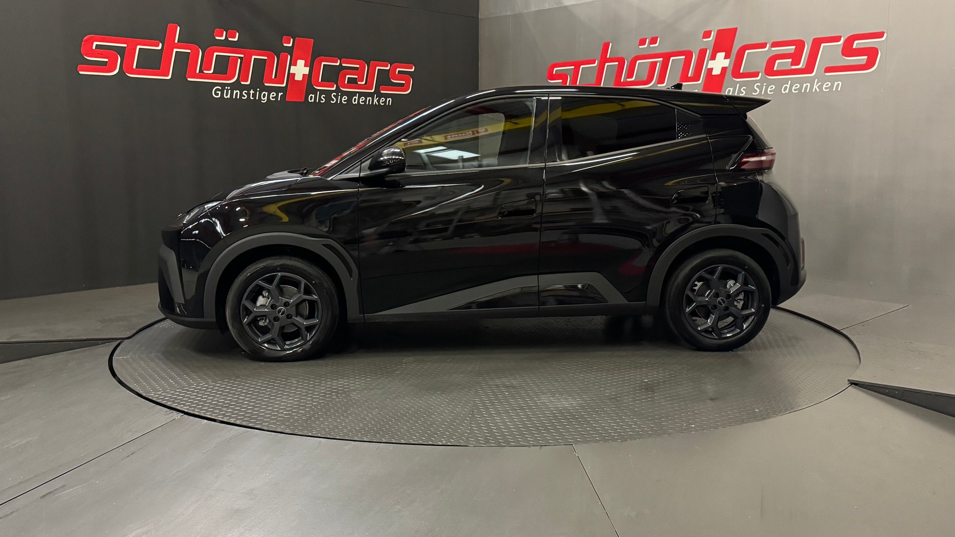 BYD Dolphin Surf 43 kWh Comfort-showroom-element-2