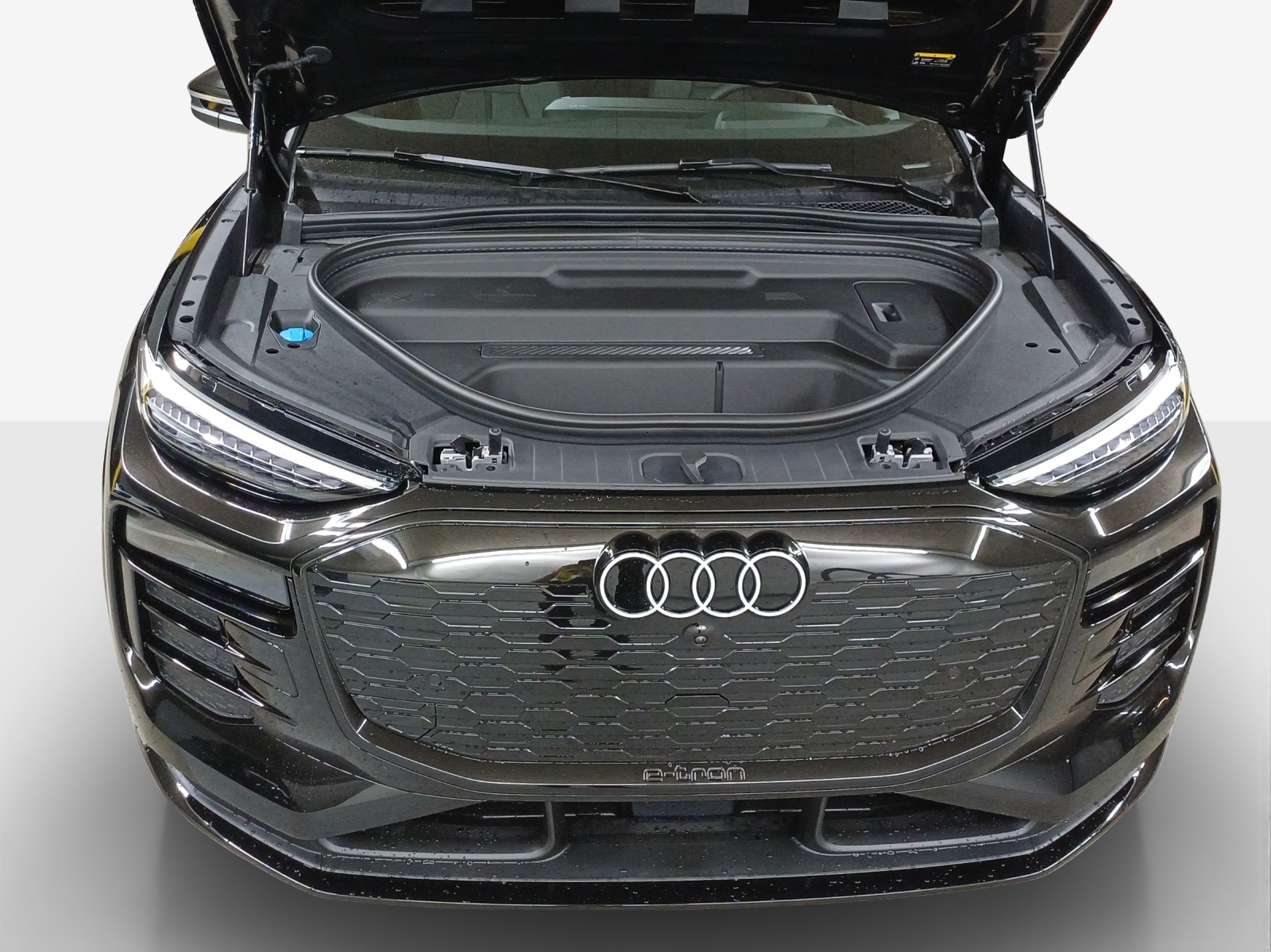 AUDI Q6 e-tron quattro-image-14