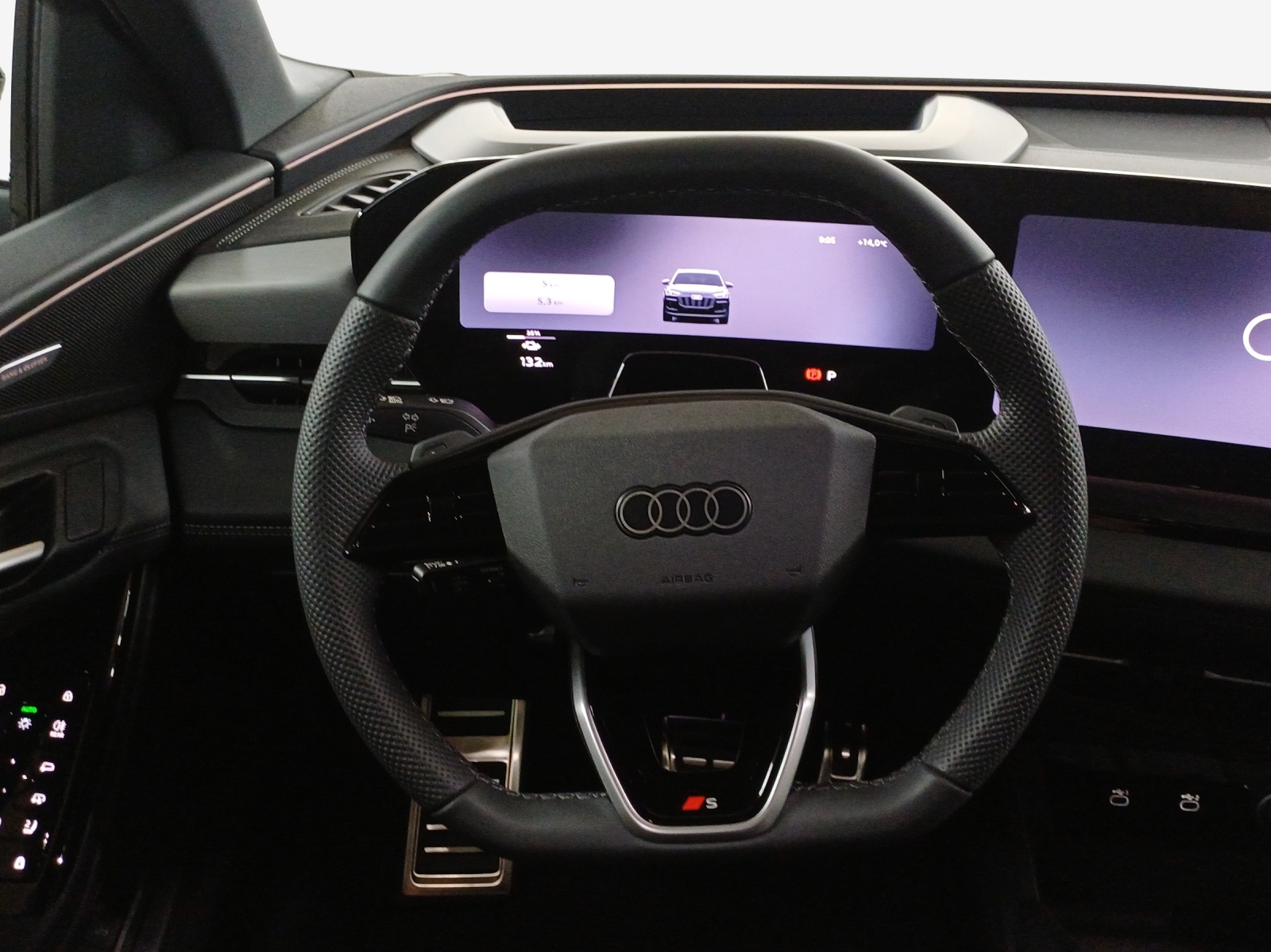 AUDI Q6 e-tron quattro-image-9