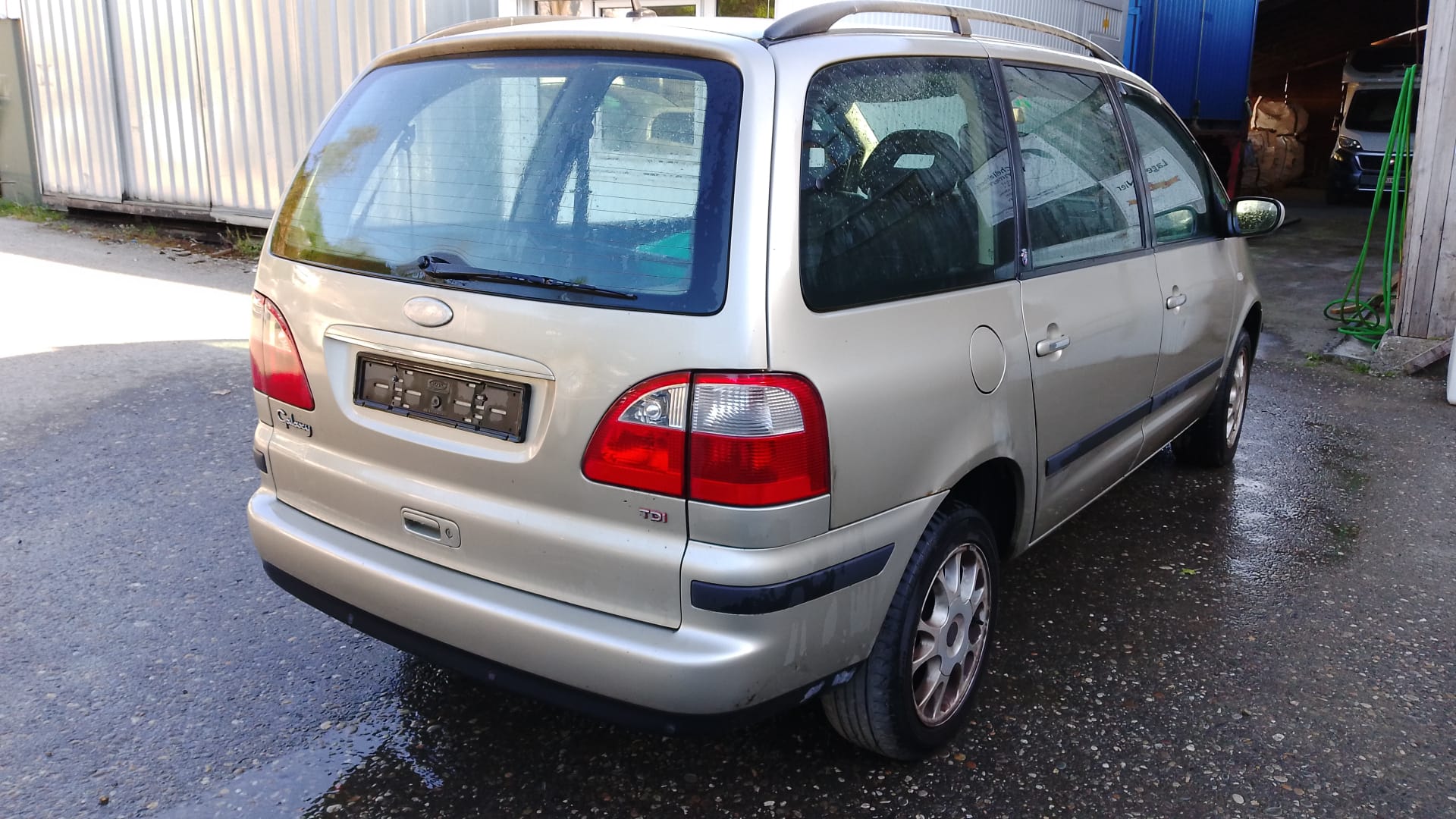 FORD Galaxy 1.9 TDi Vita-image-1