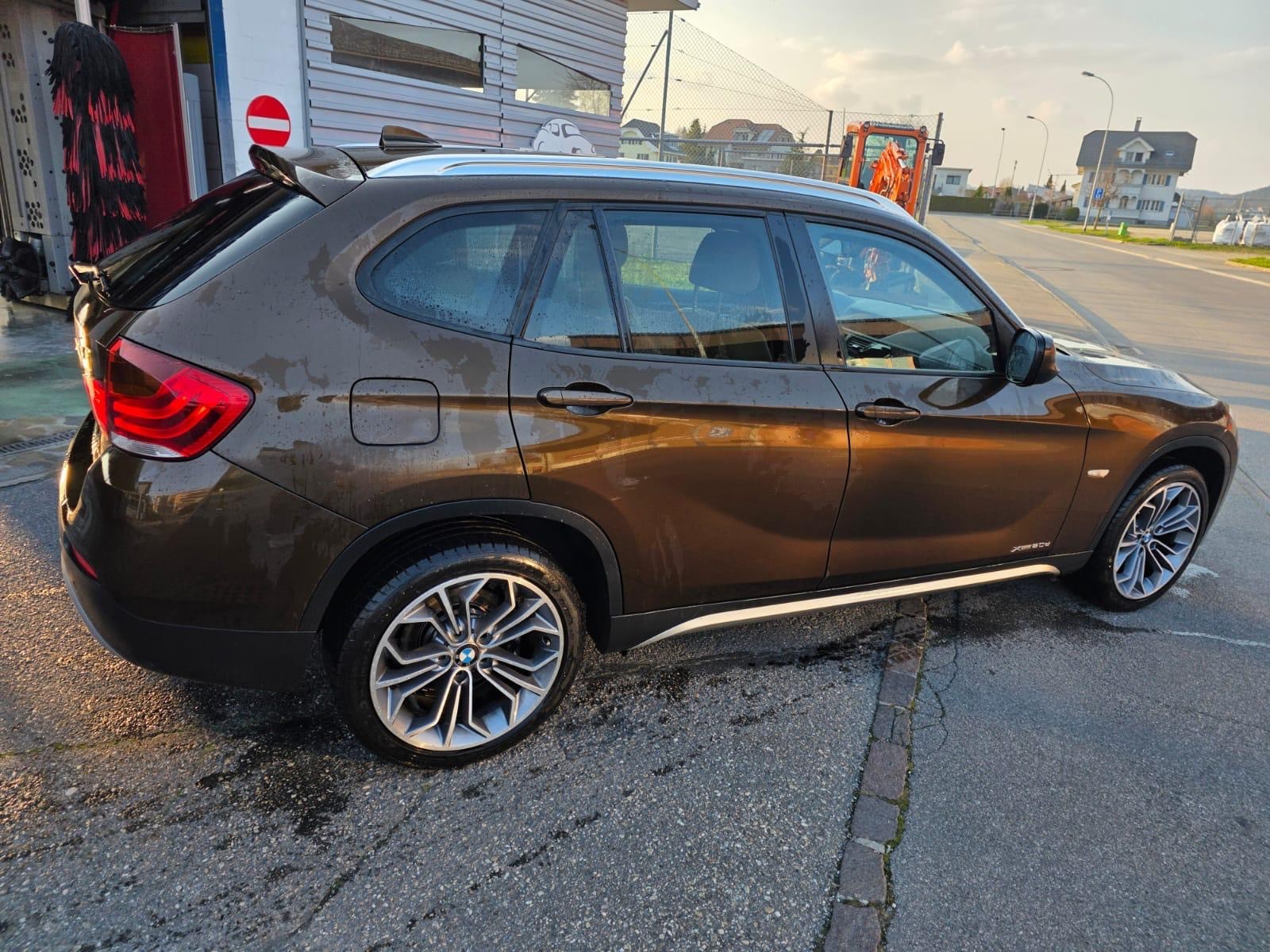 BMW X1 xDrive 20d Steptronic-image-8