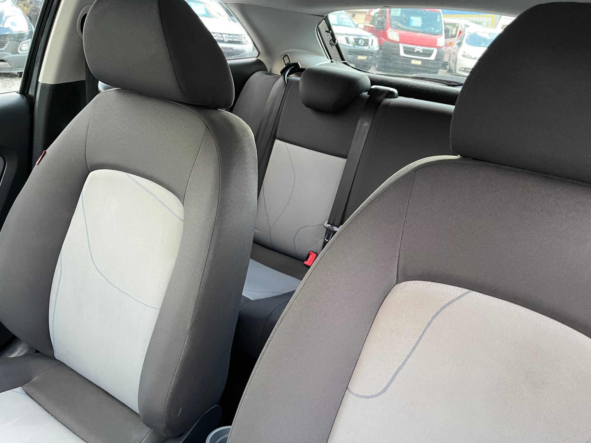 SEAT Ibiza ST 1.4 Reference-image-13