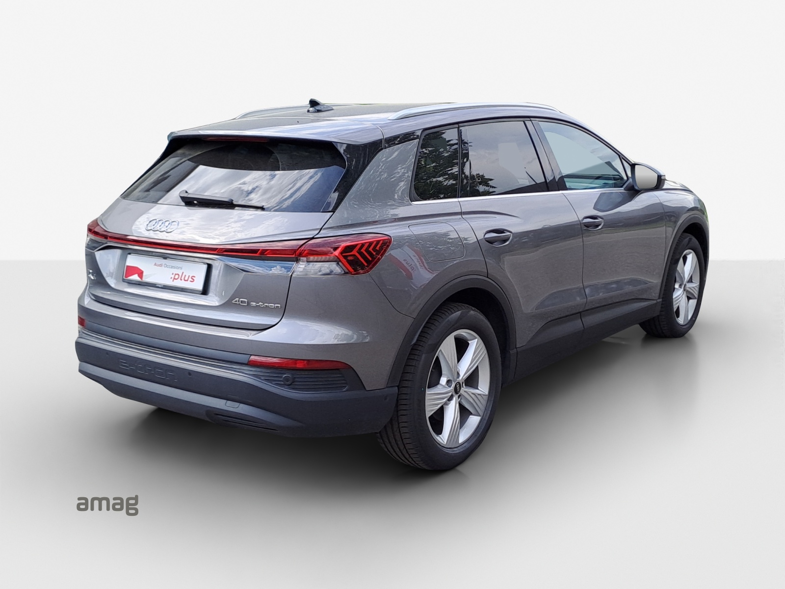 AUDI Q4 e-tron 40-image-4