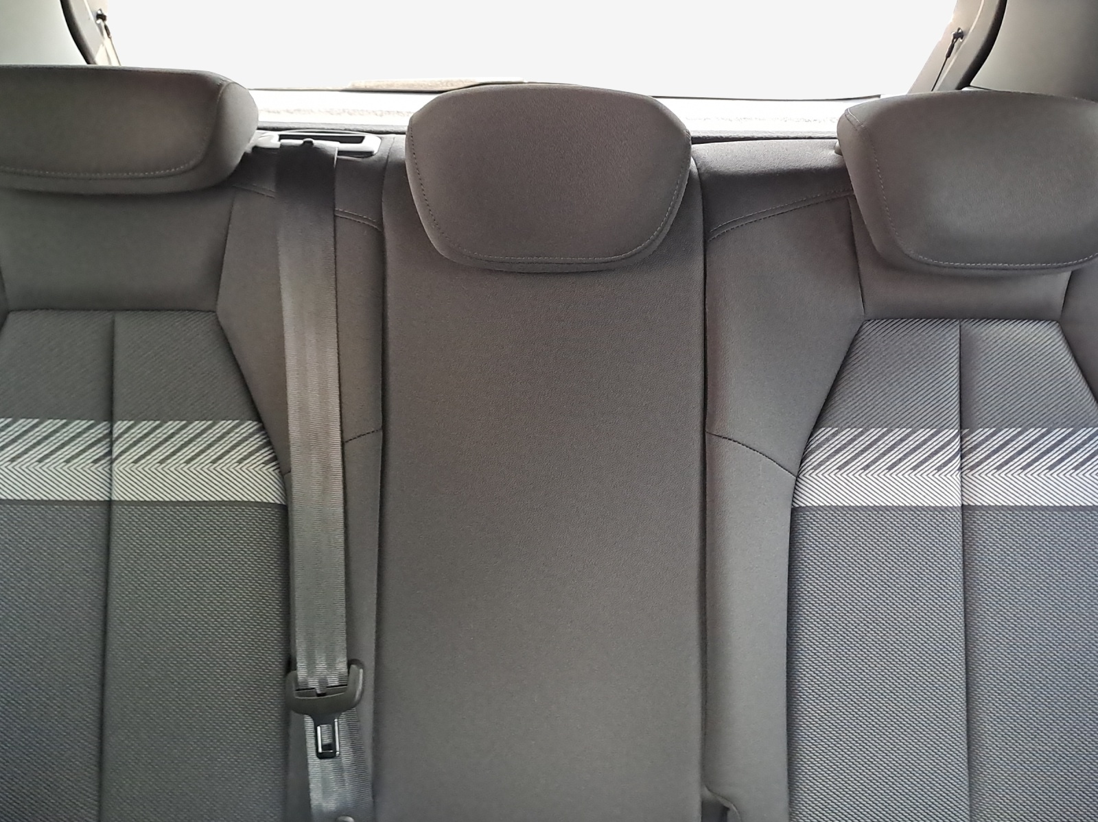 AUDI Q4 e-tron 40-image-11