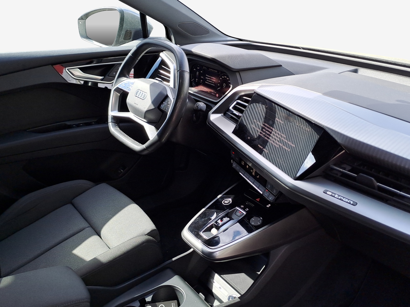 AUDI Q4 e-tron 40-image-15