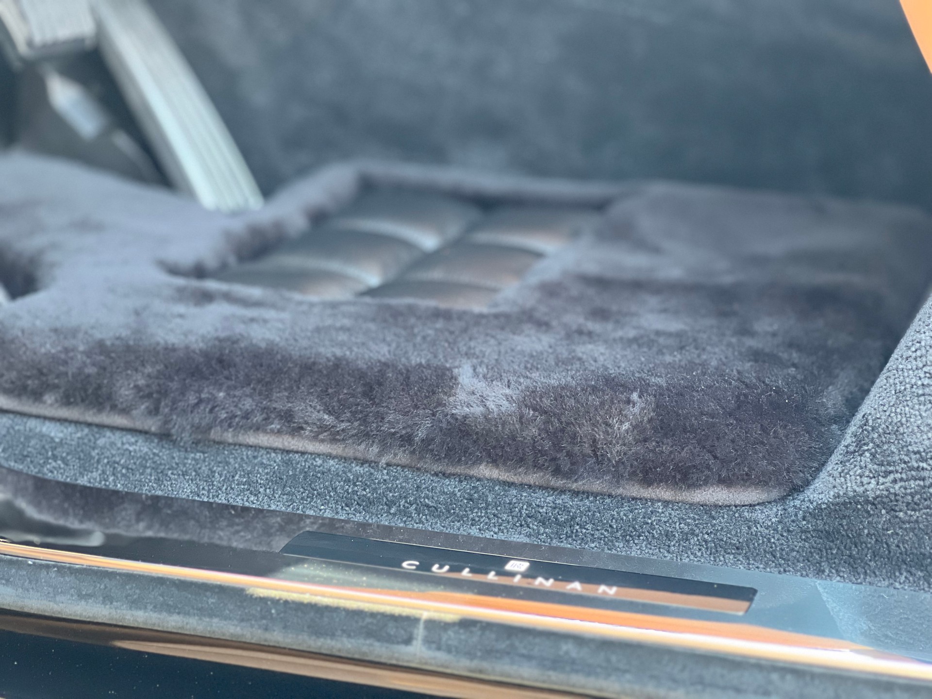 ROLLS-ROYCE Cullinan 6.7 V12-image-13