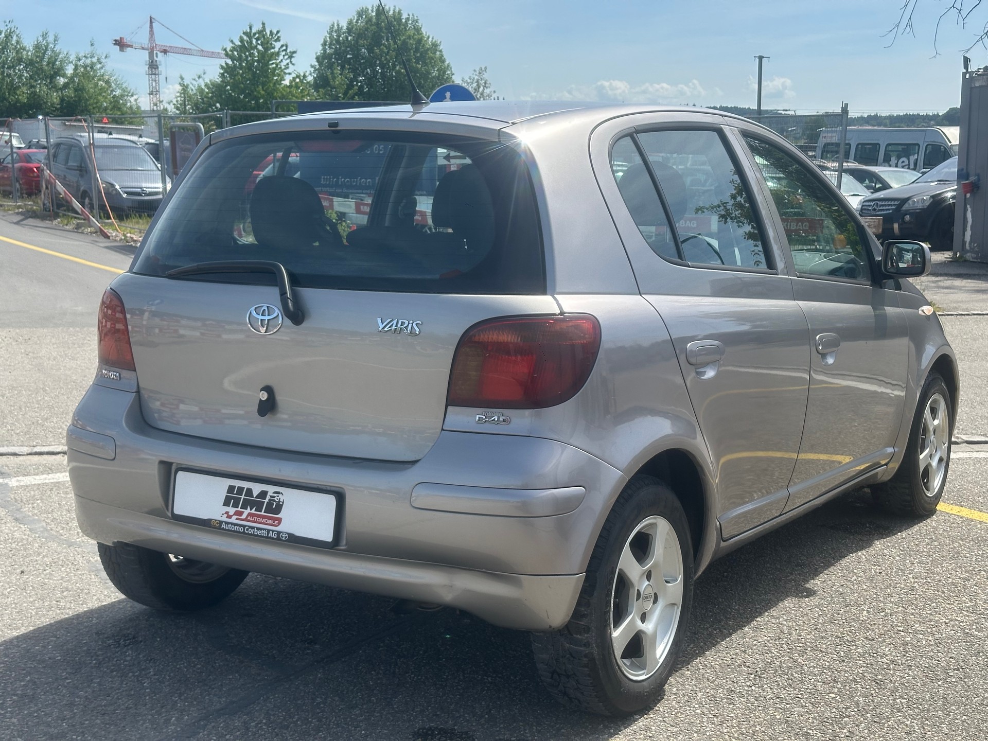 TOYOTA Yaris 1.4 D-4D Linea Luna-image-5