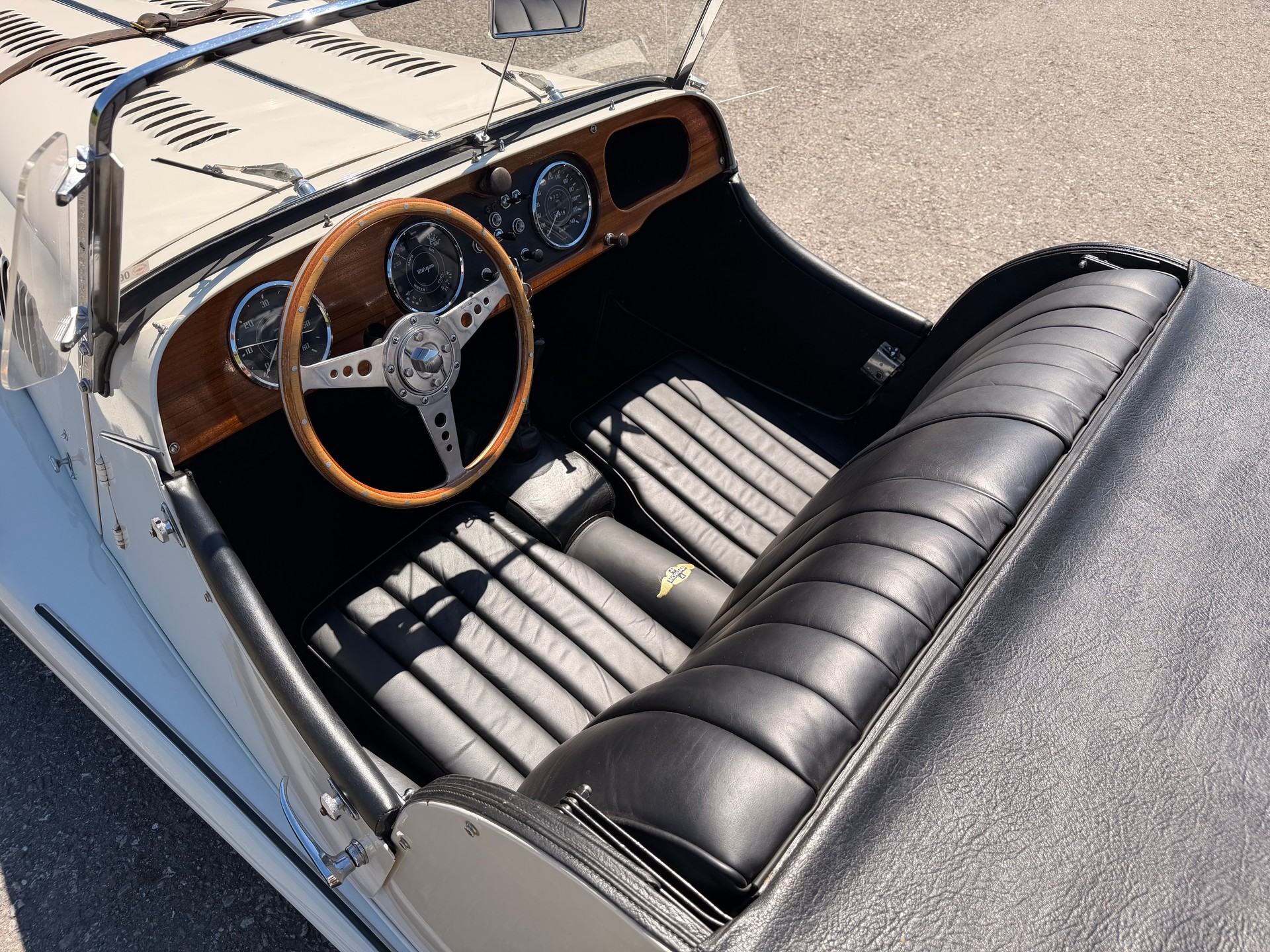 MORGAN Plus 4 - VETERAN-image-8