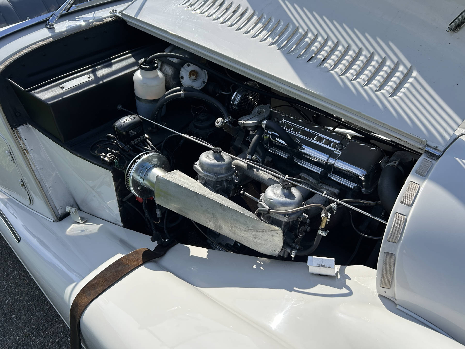 MORGAN Plus 4 - VETERAN-image-21