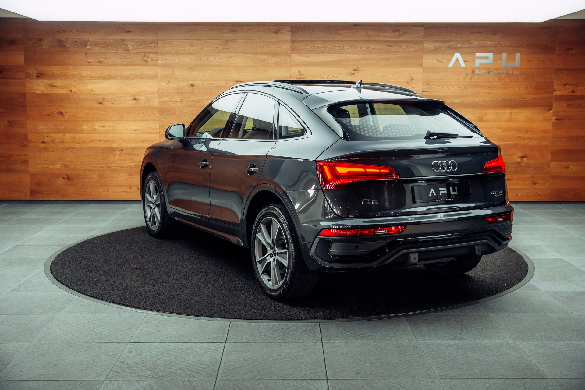 AUDI Q5 Sportback 50 TDI advanced quattro tiptronic-image-2