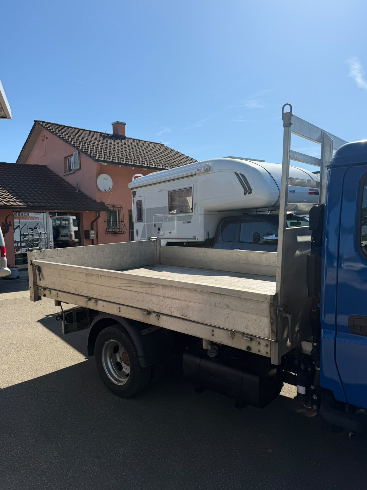 MITSUBISHI FUSO Canter 3C15D Duonic-image-3