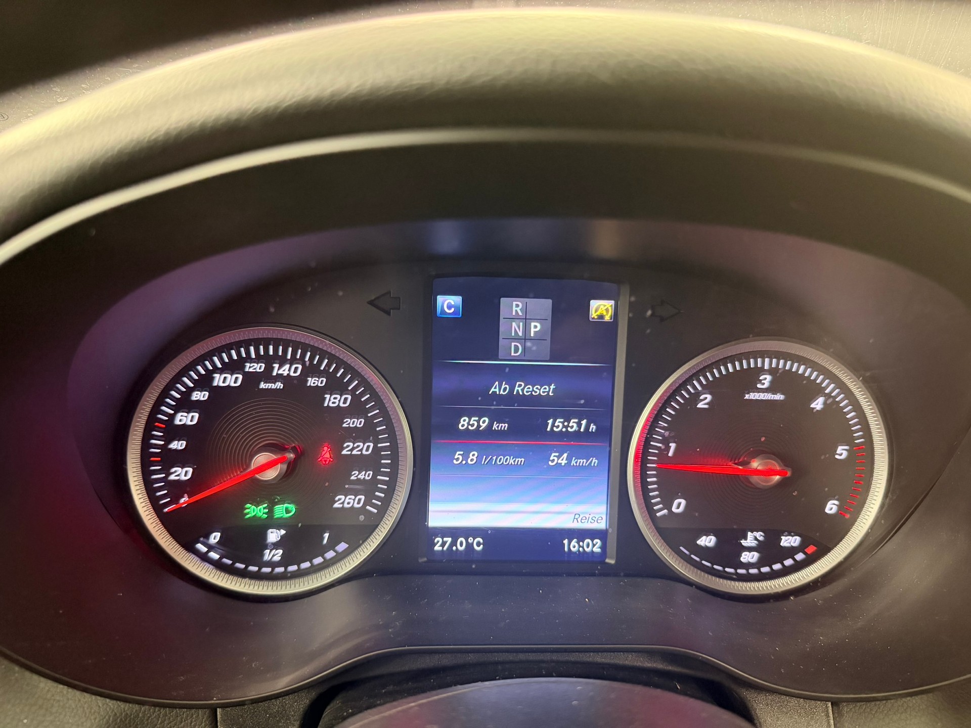 MERCEDES-BENZ C 220 d Swiss Star 4Matic 9G-Tronic-image-15