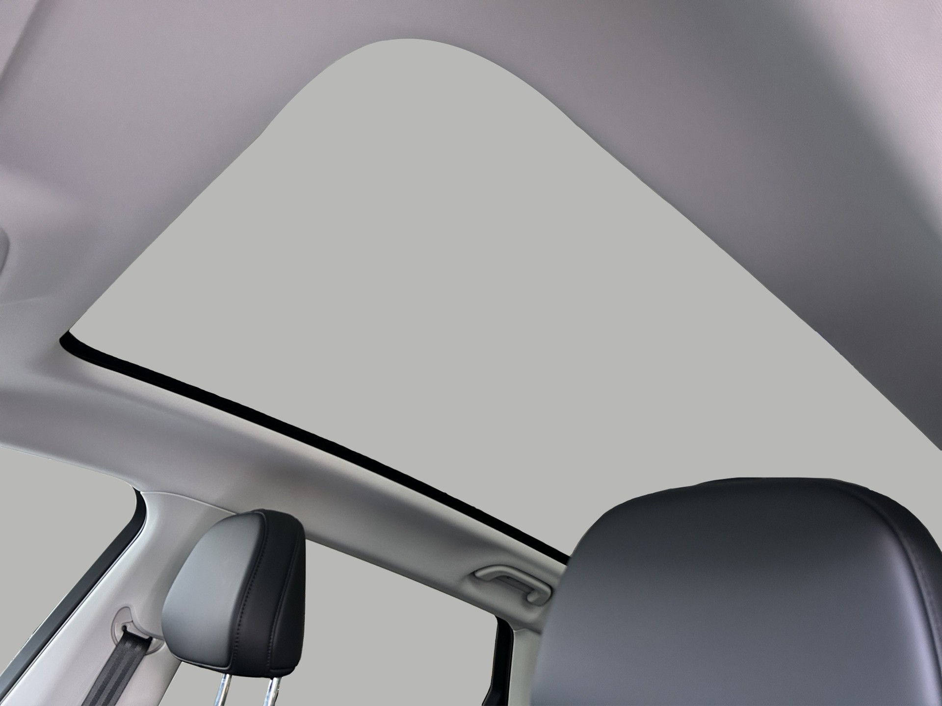 LEAPMOTOR C10 1.5 Hybrid EV-image-8