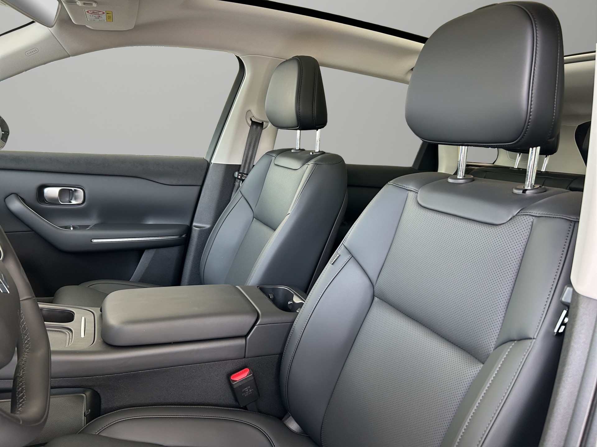 LEAPMOTOR C10 1.5 Hybrid EV-image-9